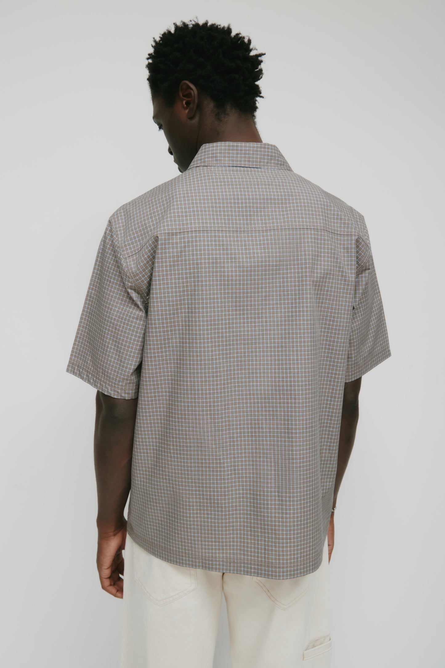 Men's Haydar Shortsleeve Shirt in Taupe/White/Dark Indigo Check