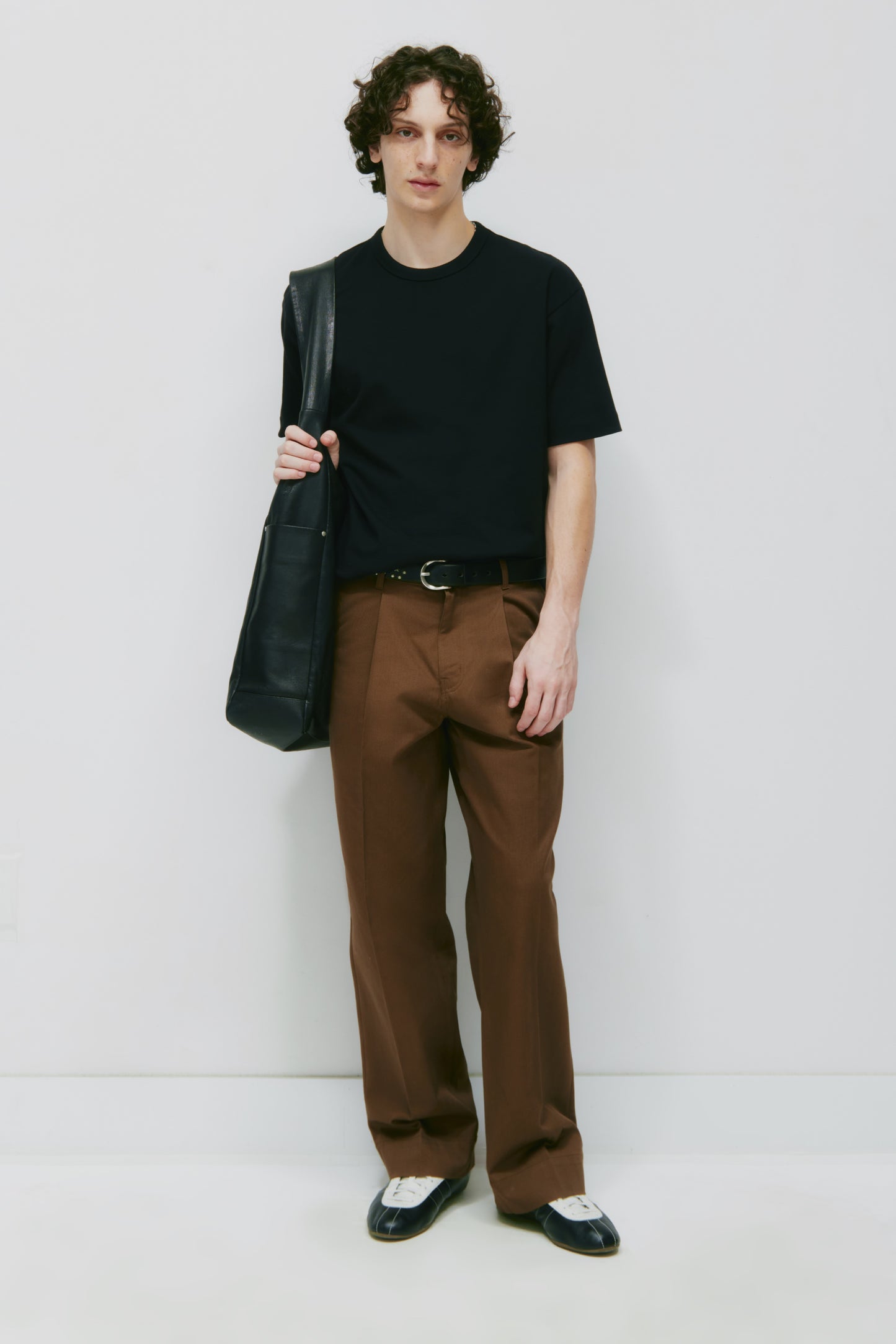 Men's Heavyweight Box Crew in Black
