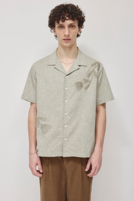 Men's Linen Camp Shirt in Olive