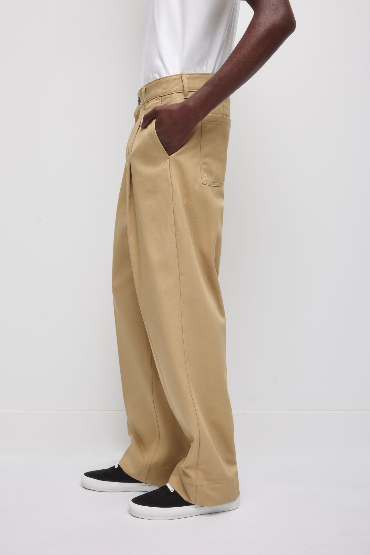 Men's Nilus Trouser in Tan