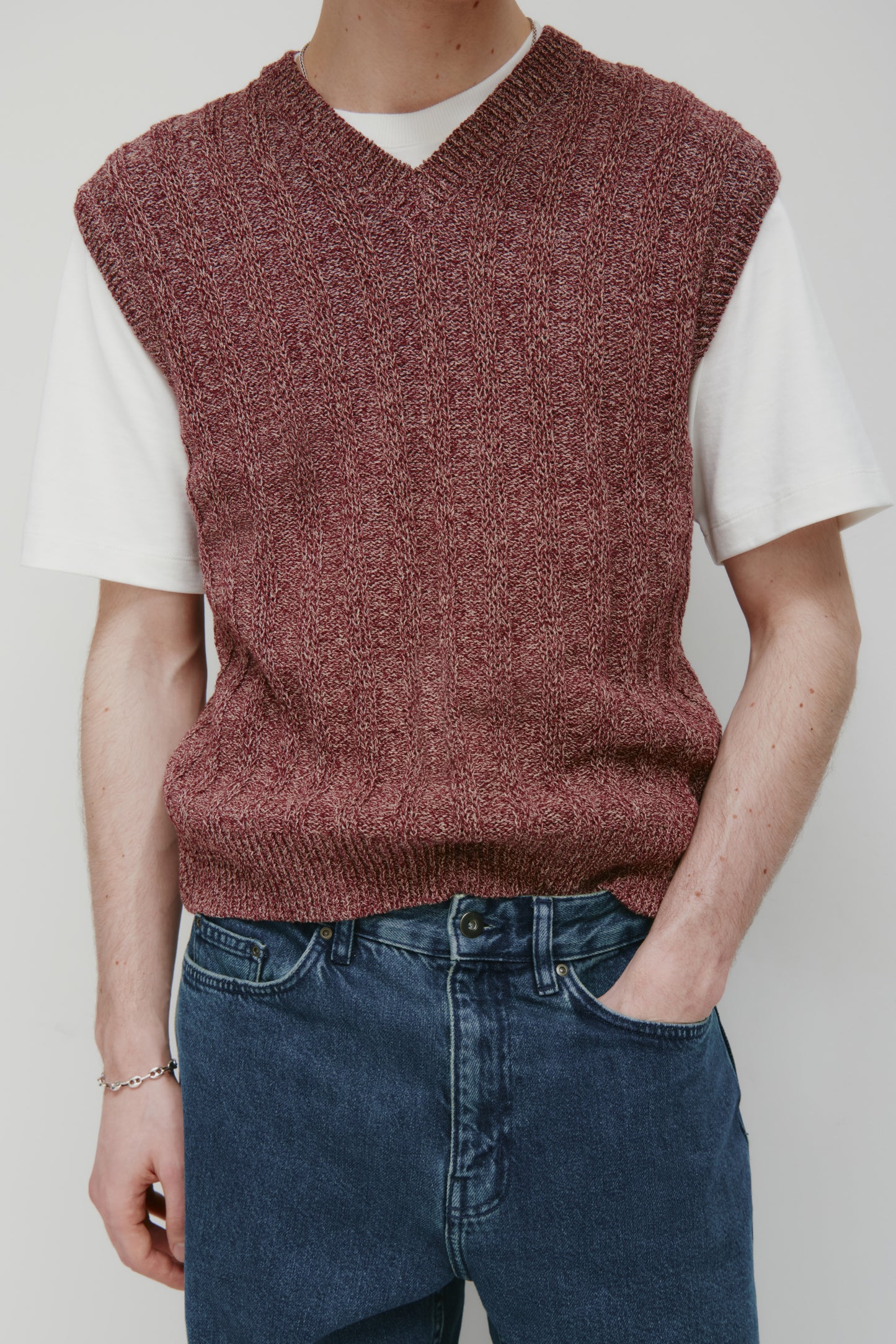 Men's Nima Vest in Yakimo