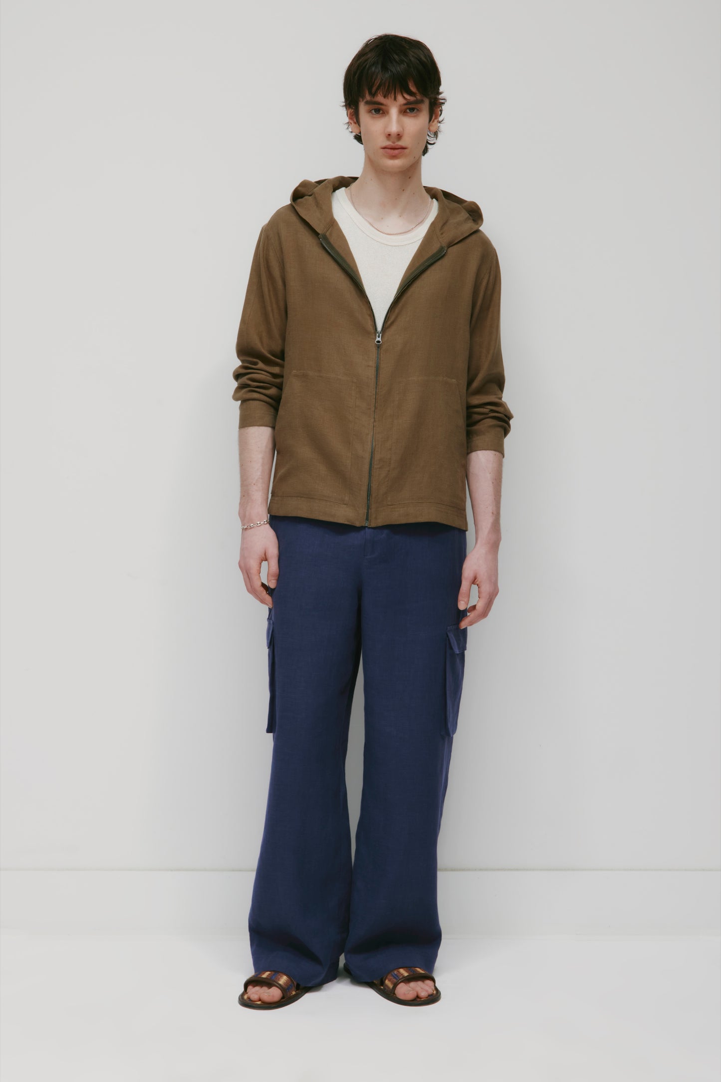 Men's Sila Linen Hoodie in Teak