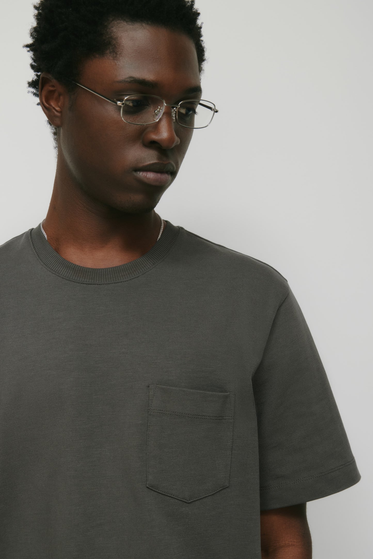 Men's Slub Pocket Tee in Beluga
