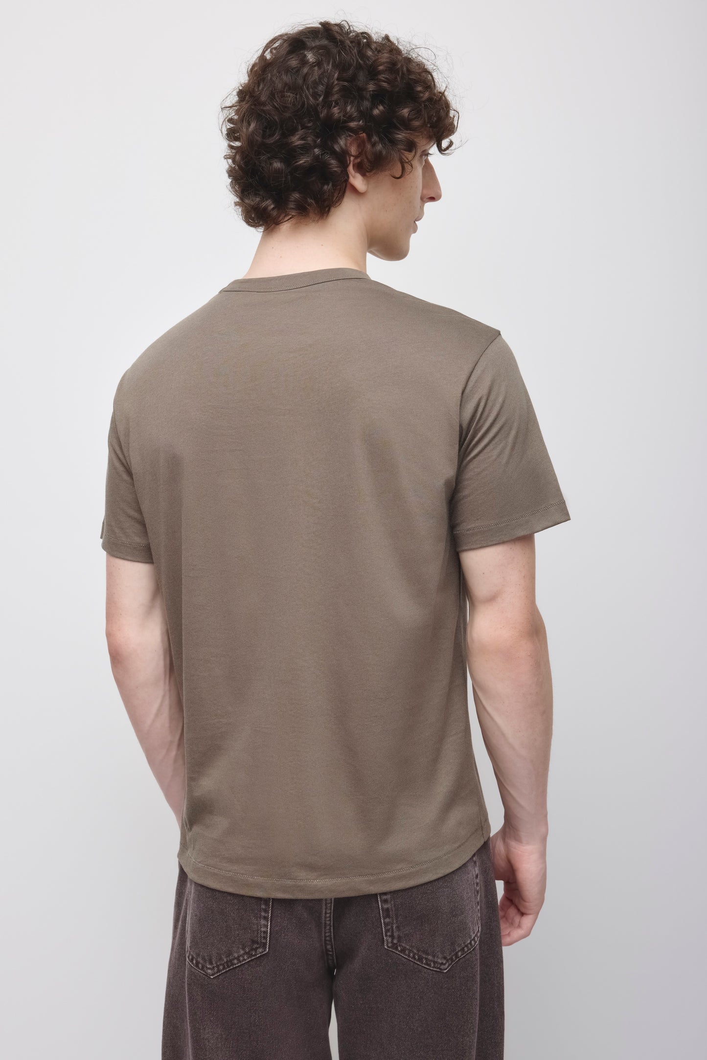 Men's Superfine Crew in Truffle