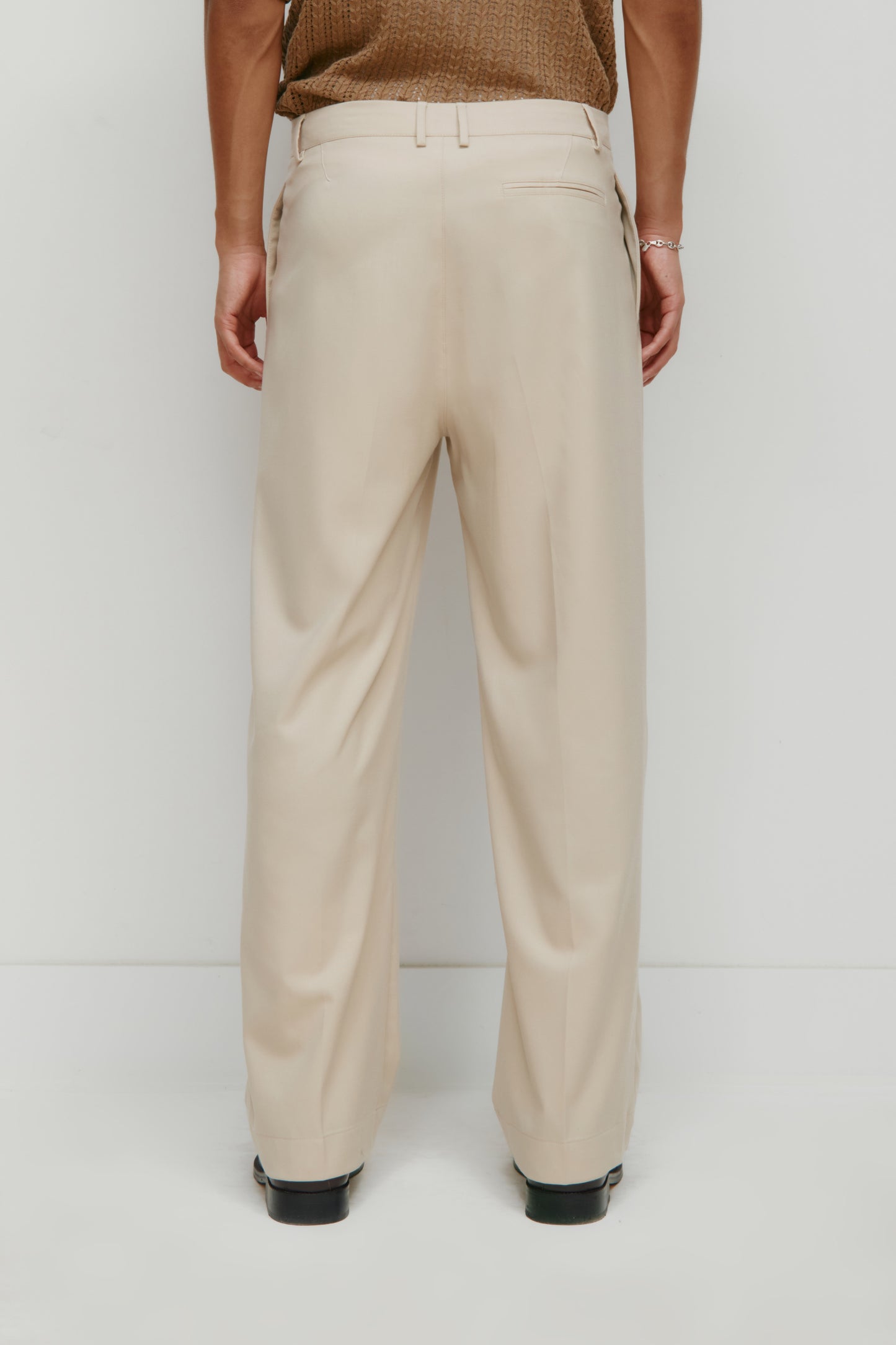 Men's Taym Trouser in Stone