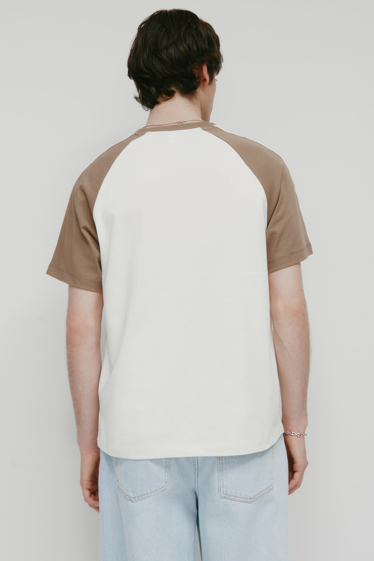 Men's Varsity V-Neck in Marshmallow/Taupe