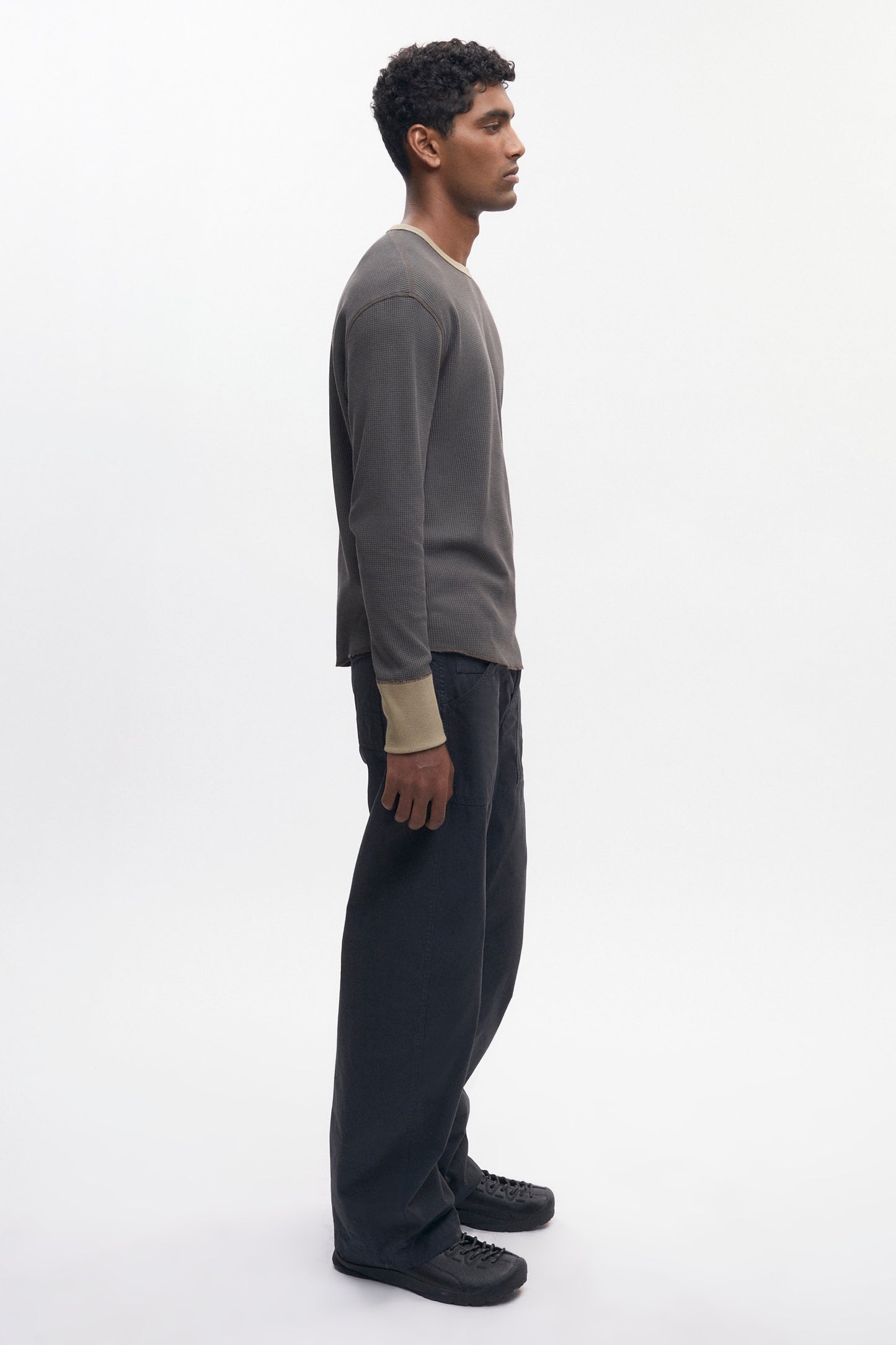 Men's Atlas Waffle Longsleeve in Beluga/Desert