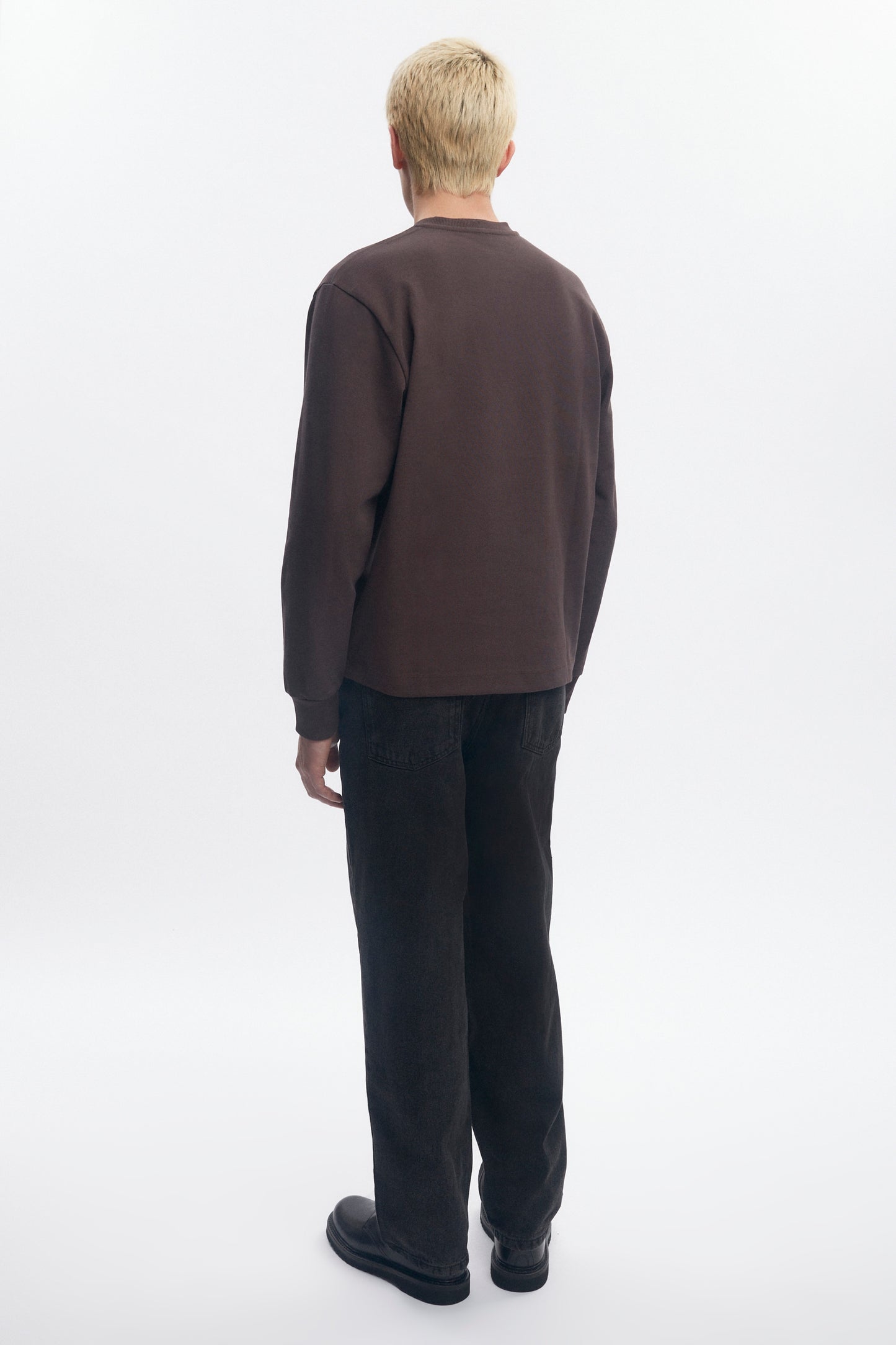 Men's Box Slub Henley in Coffee Bean