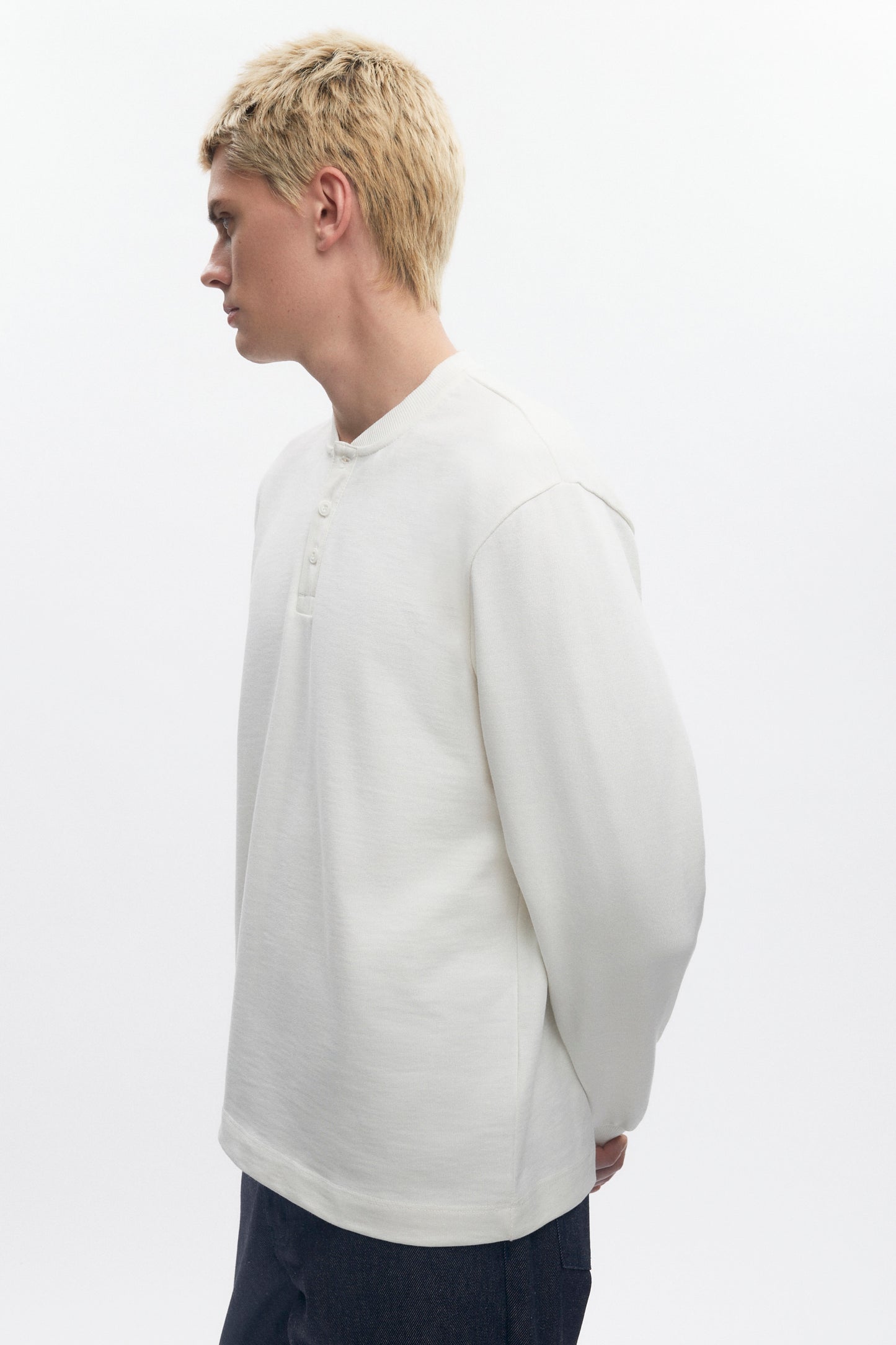 Men's Box Slub Henley in Marshmallow