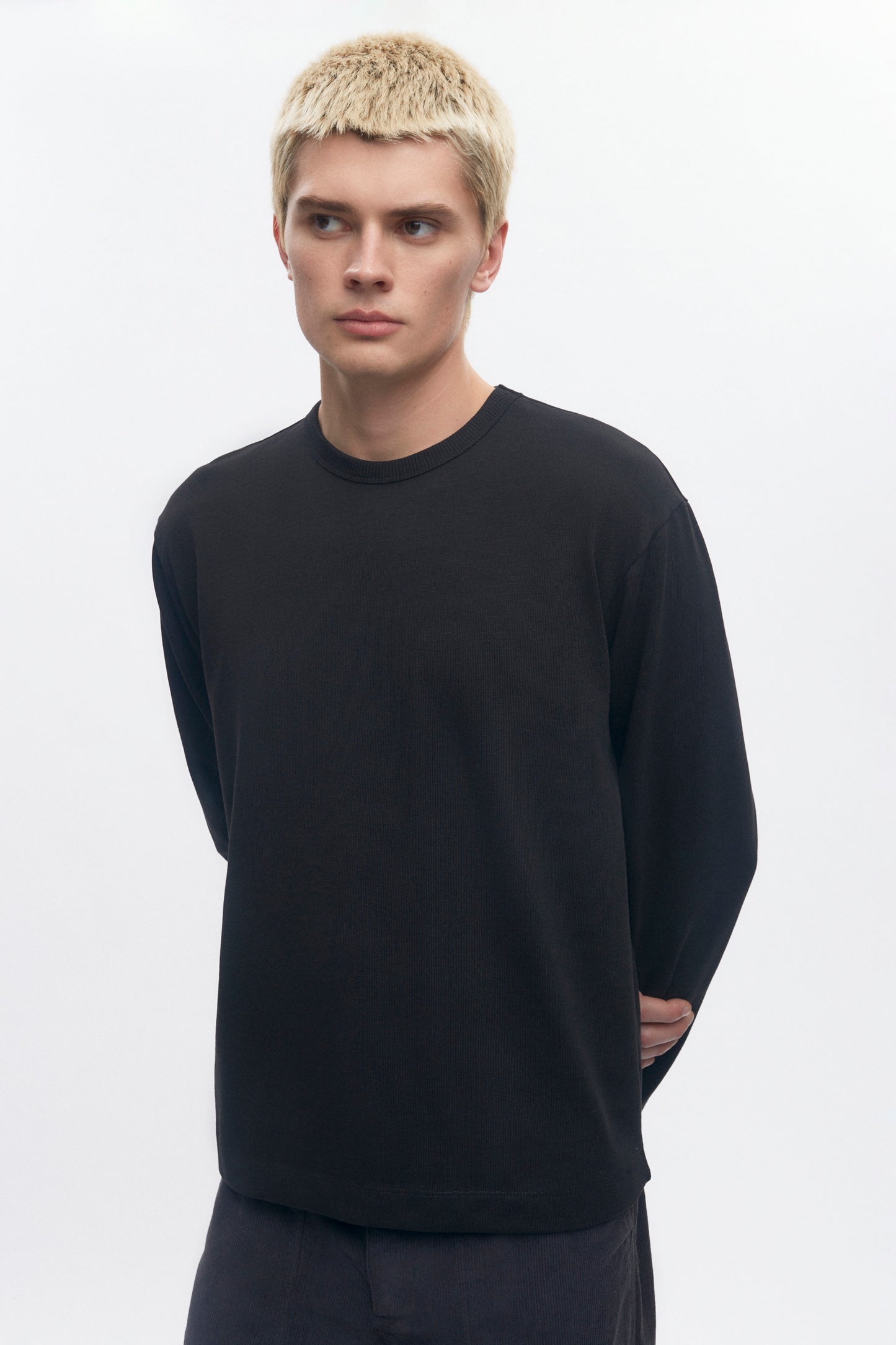 Men's Box Slub Longsleeve in Black