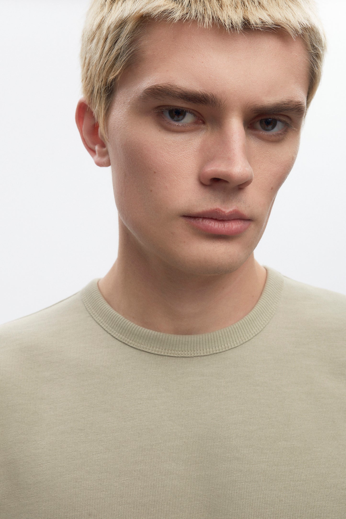 Men's Box Slub Longsleeve in Desert