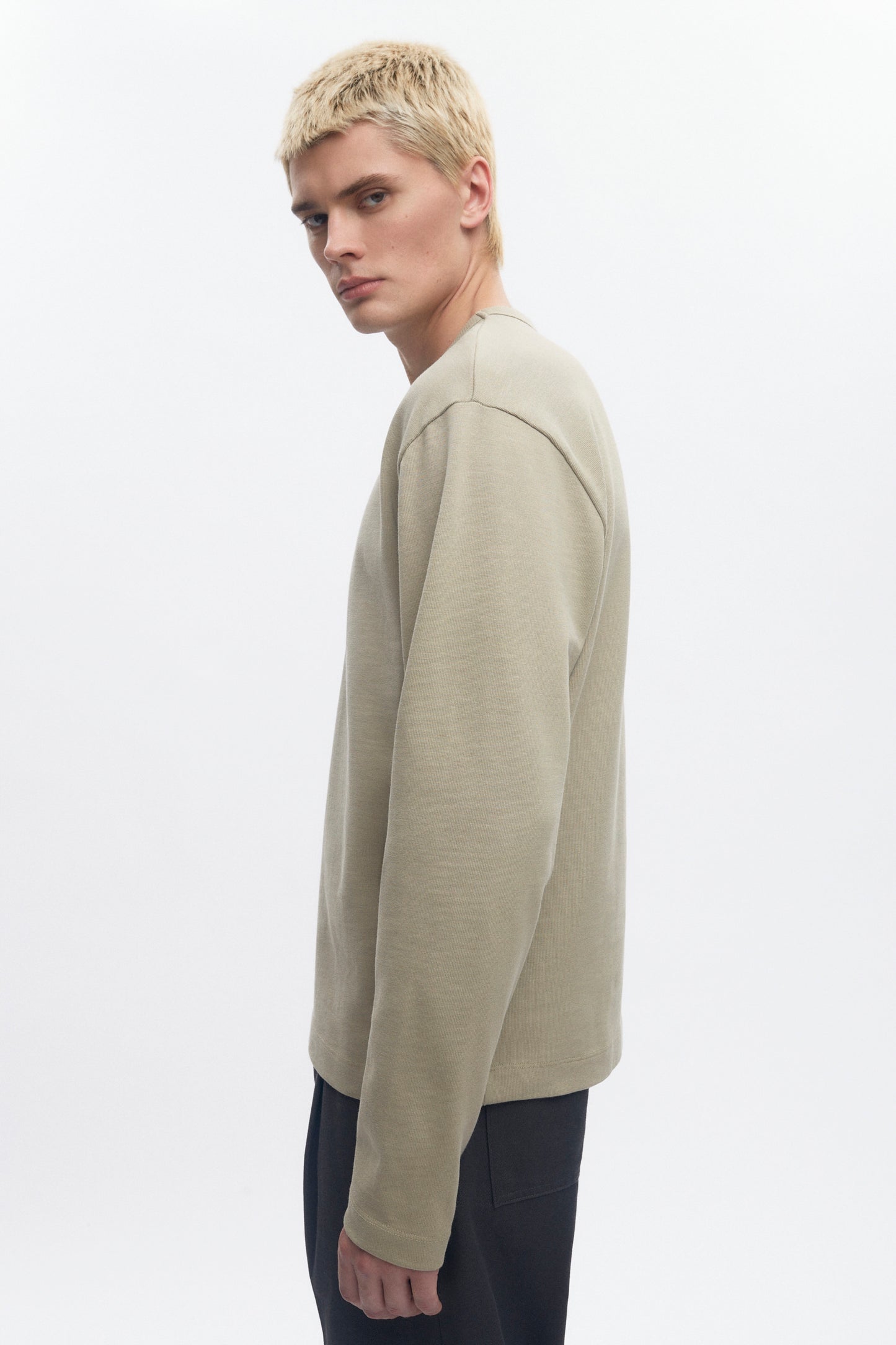 Men's Box Slub Longsleeve in Desert