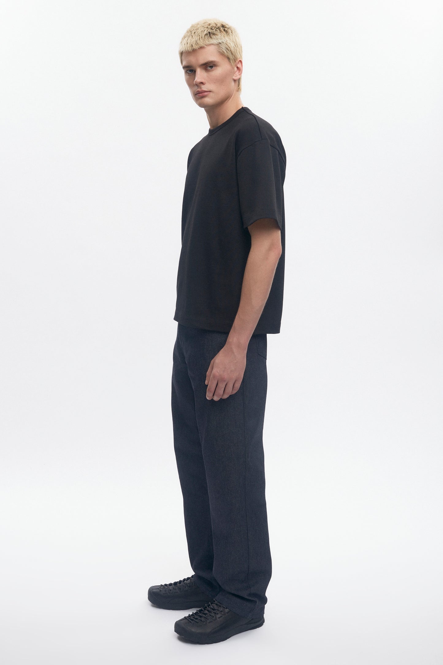 Men's Box Slub Tee in Black