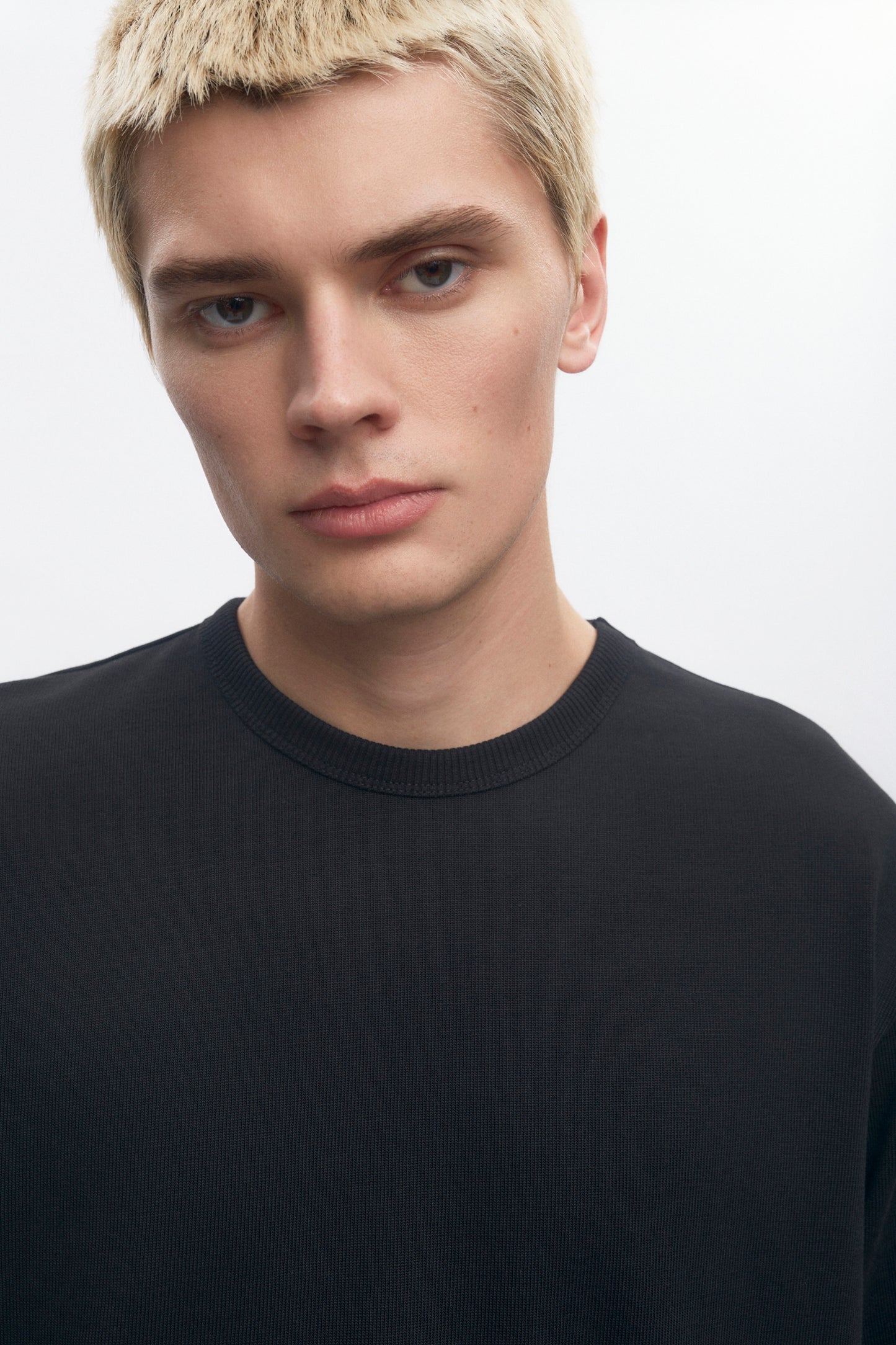 Men's Box Slub Tee in Black
