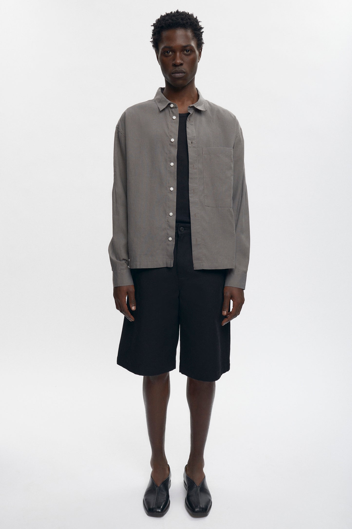 Men's Cairo Linen Shirt in Warm Grey