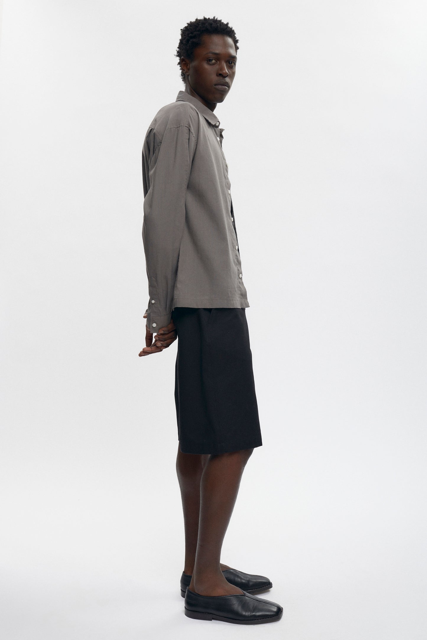 Men's Cairo Linen Shirt in Warm Grey