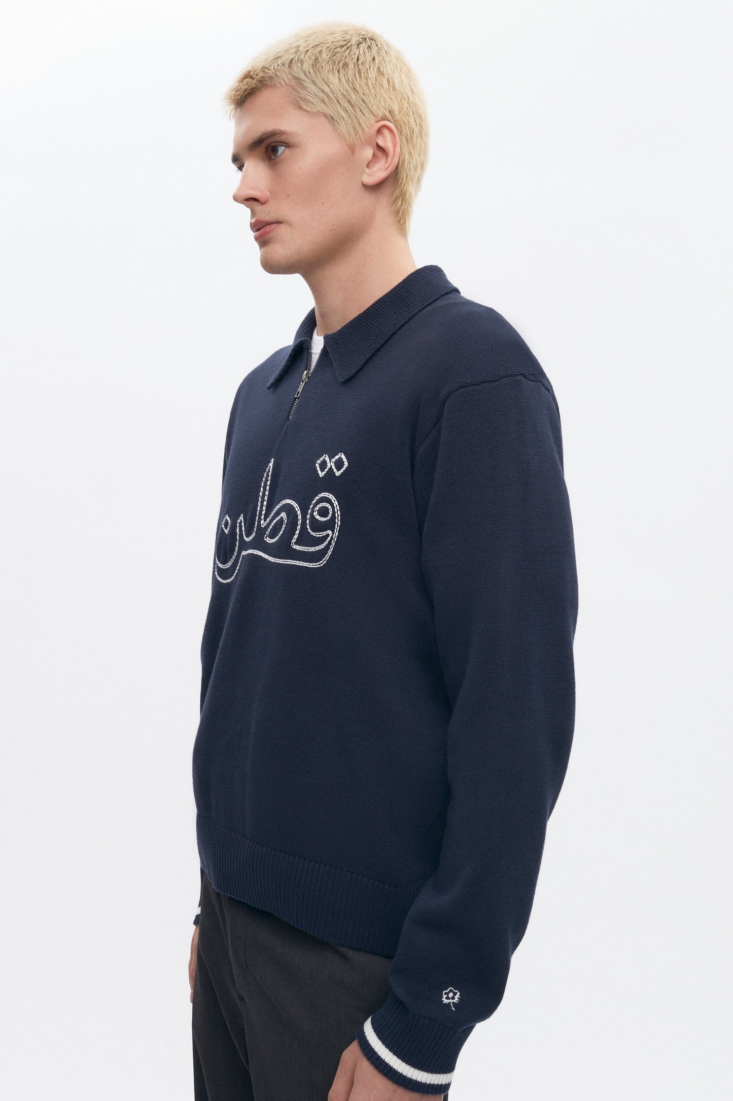 Men's Embroidered Quarter Zip Sweater in Navy