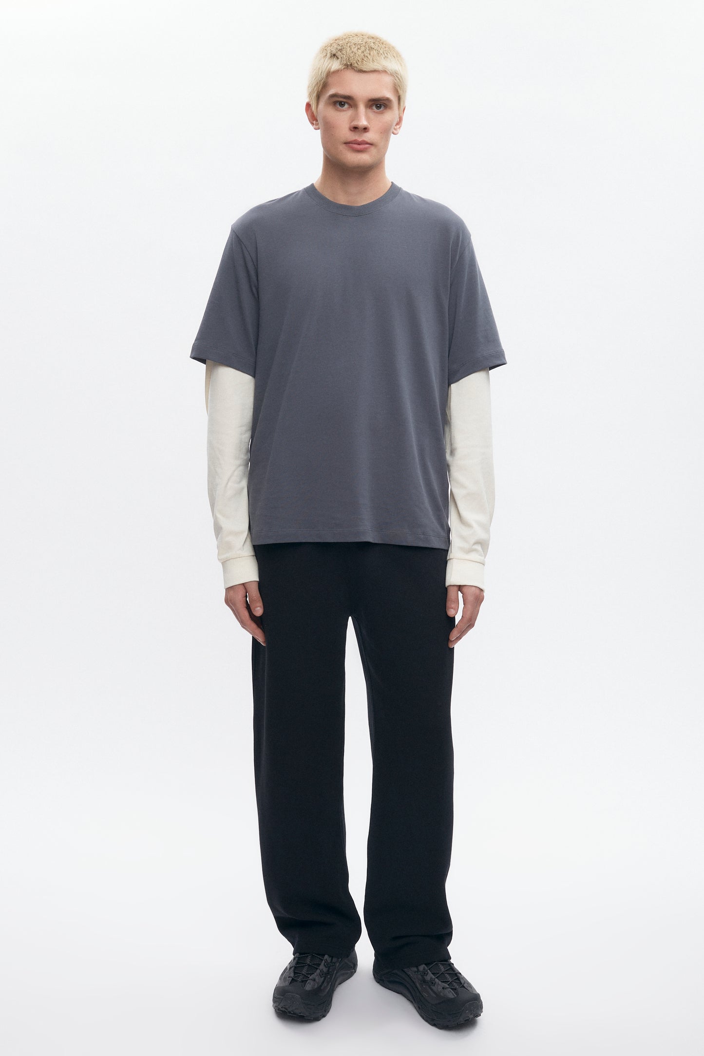 Men's Essential Straight Sweatpant in Black
