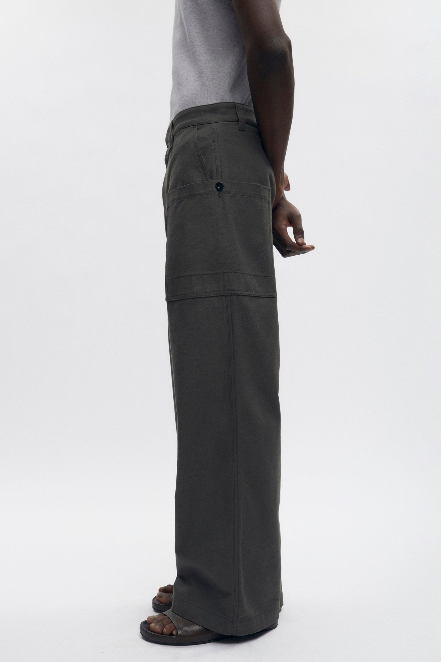 Men's Harvest Pocket Pant in Beluga