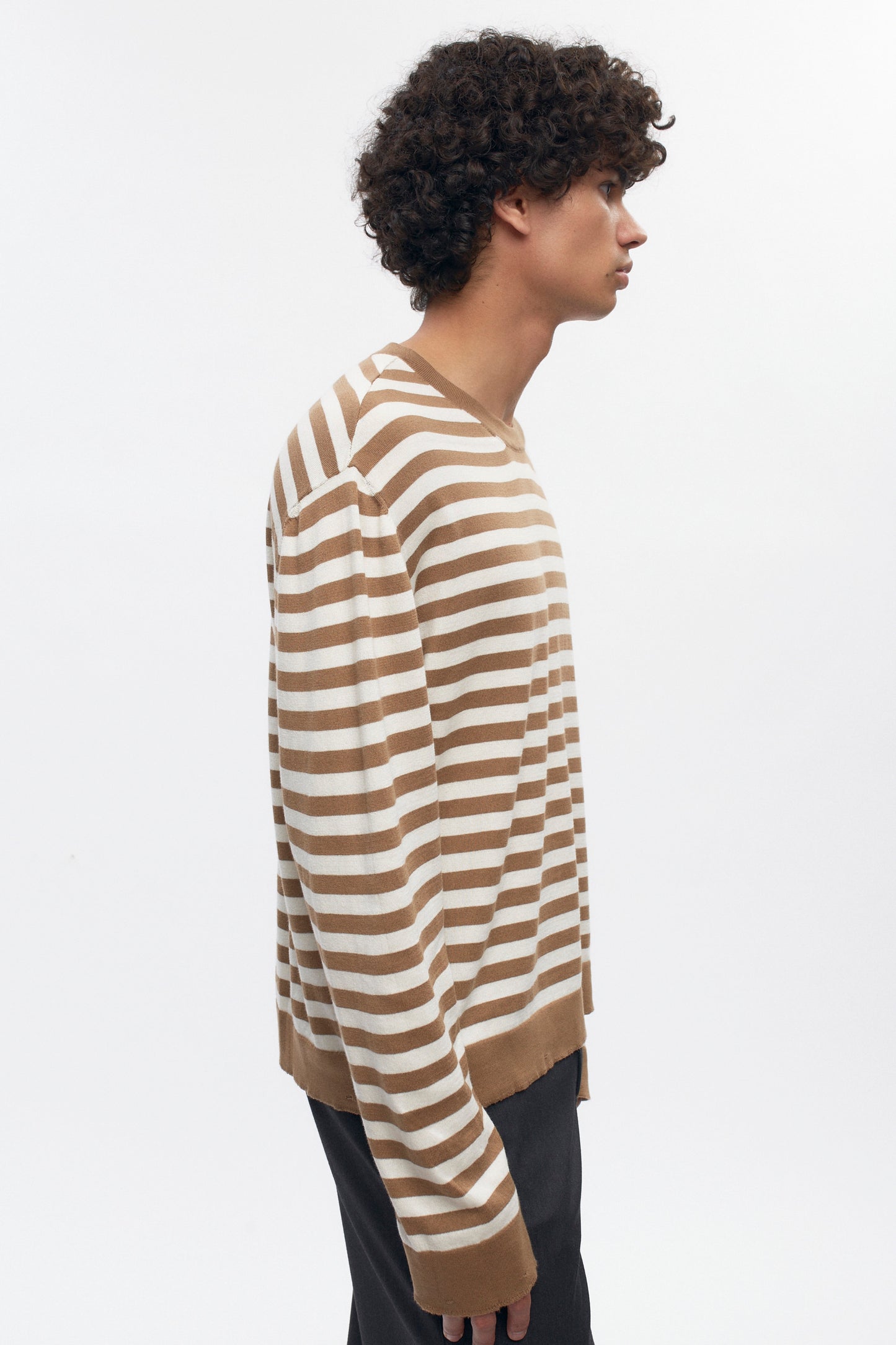 Men's Lightweight Crewneck Sweater in Otter/Marshmallow