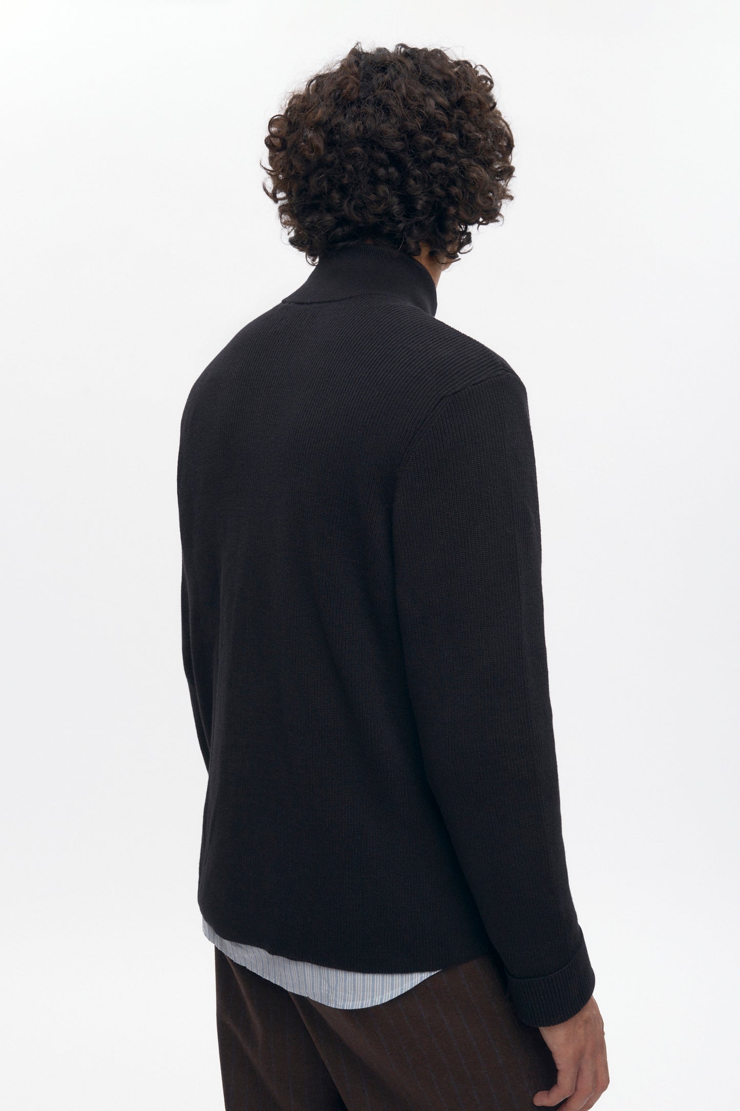Men's Lightweight Zip Sweater in Black