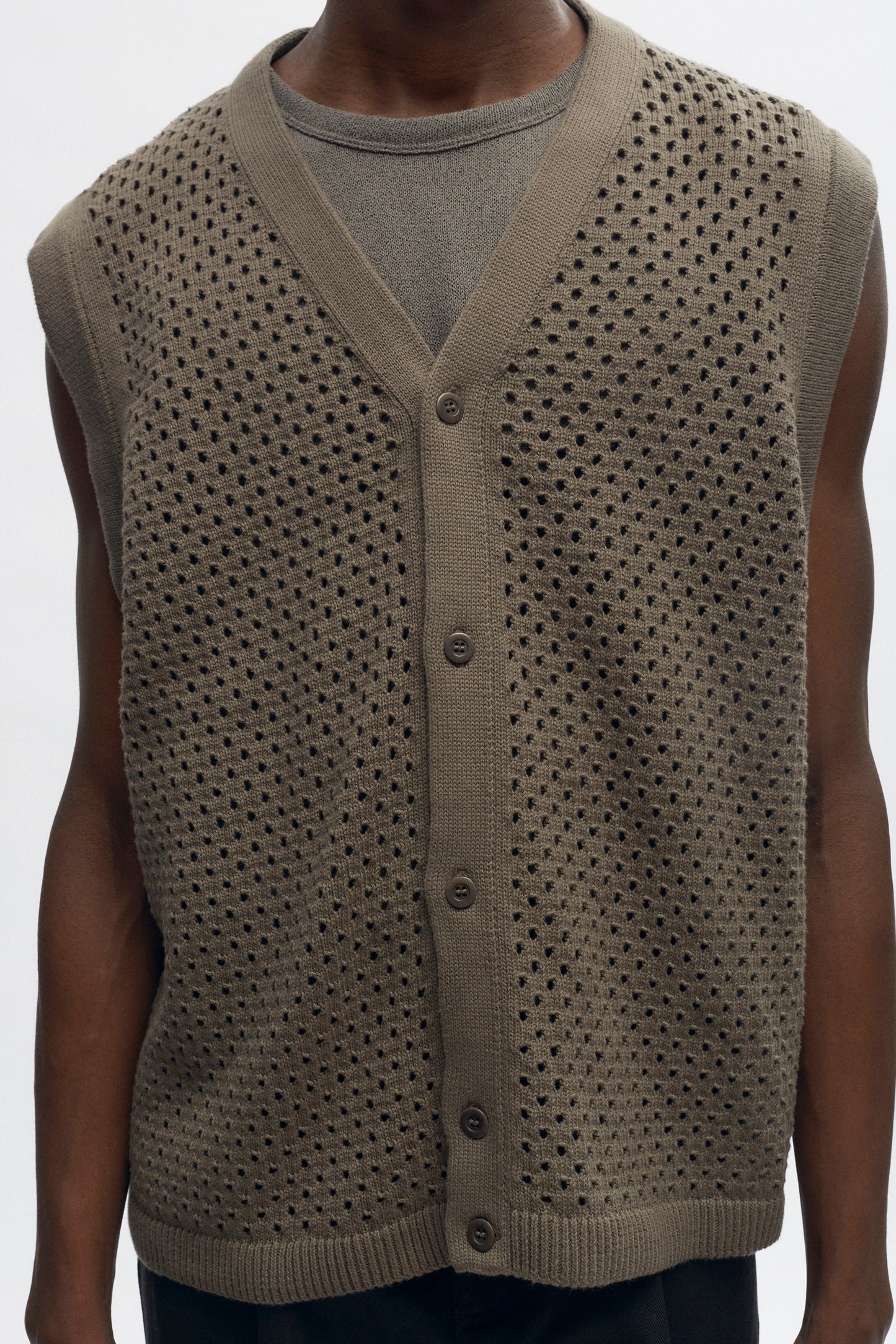 Men's Mina Vest in Dark Taupe