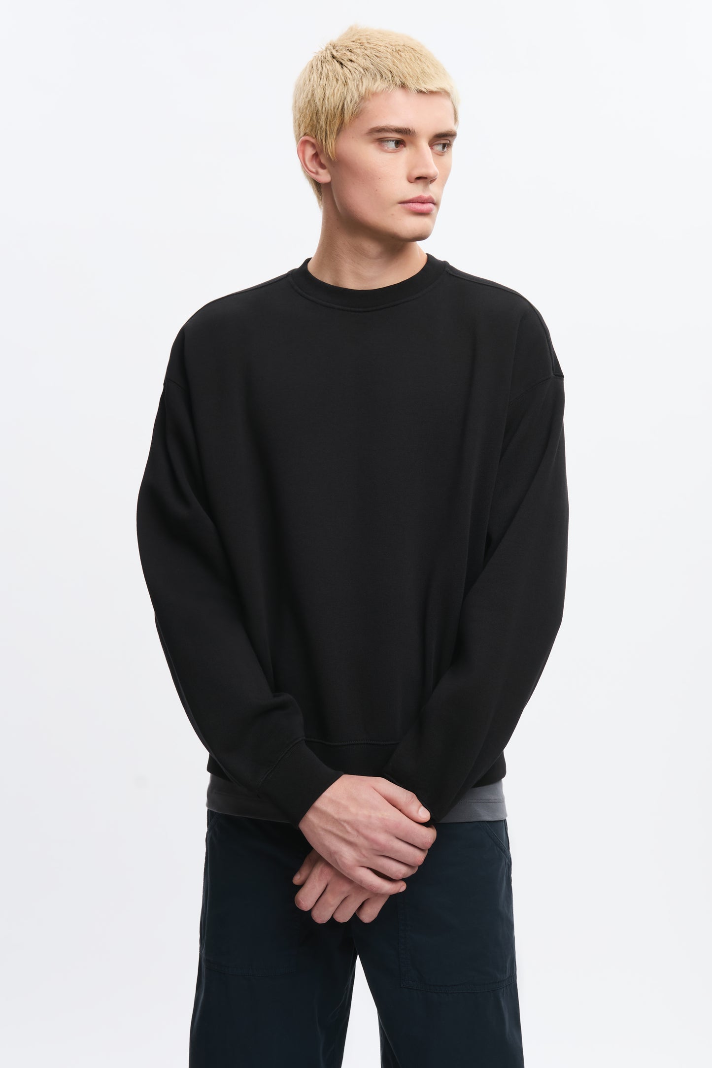Men's Essential Sweatshirt in Black