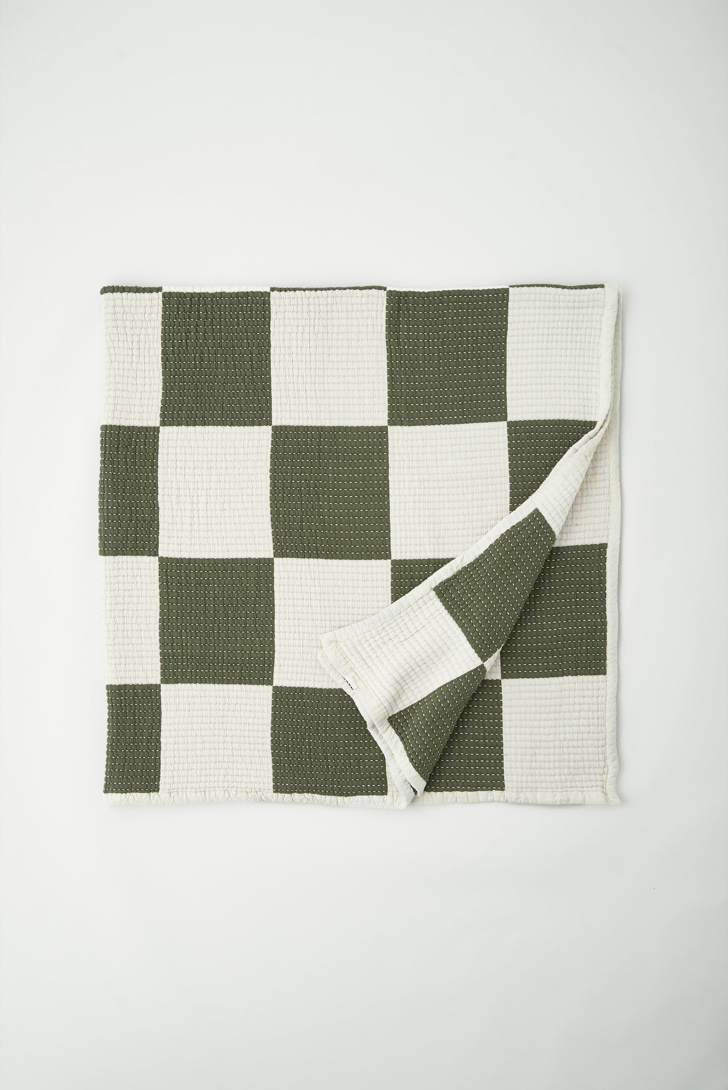 Patchwork Quilted Comforter in Natural/Olive