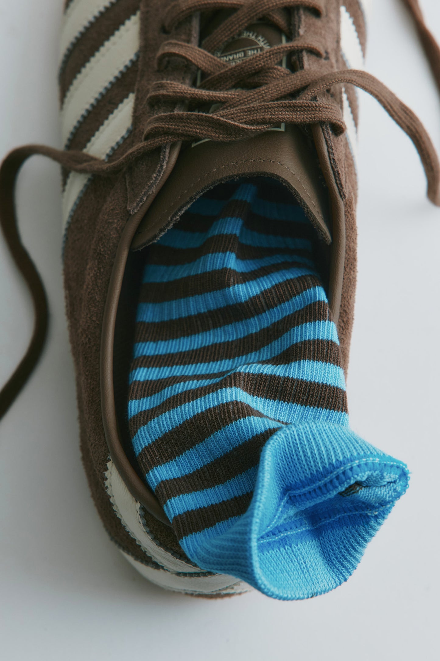 Rib Ankle Socks in Azure/Bark Stripe