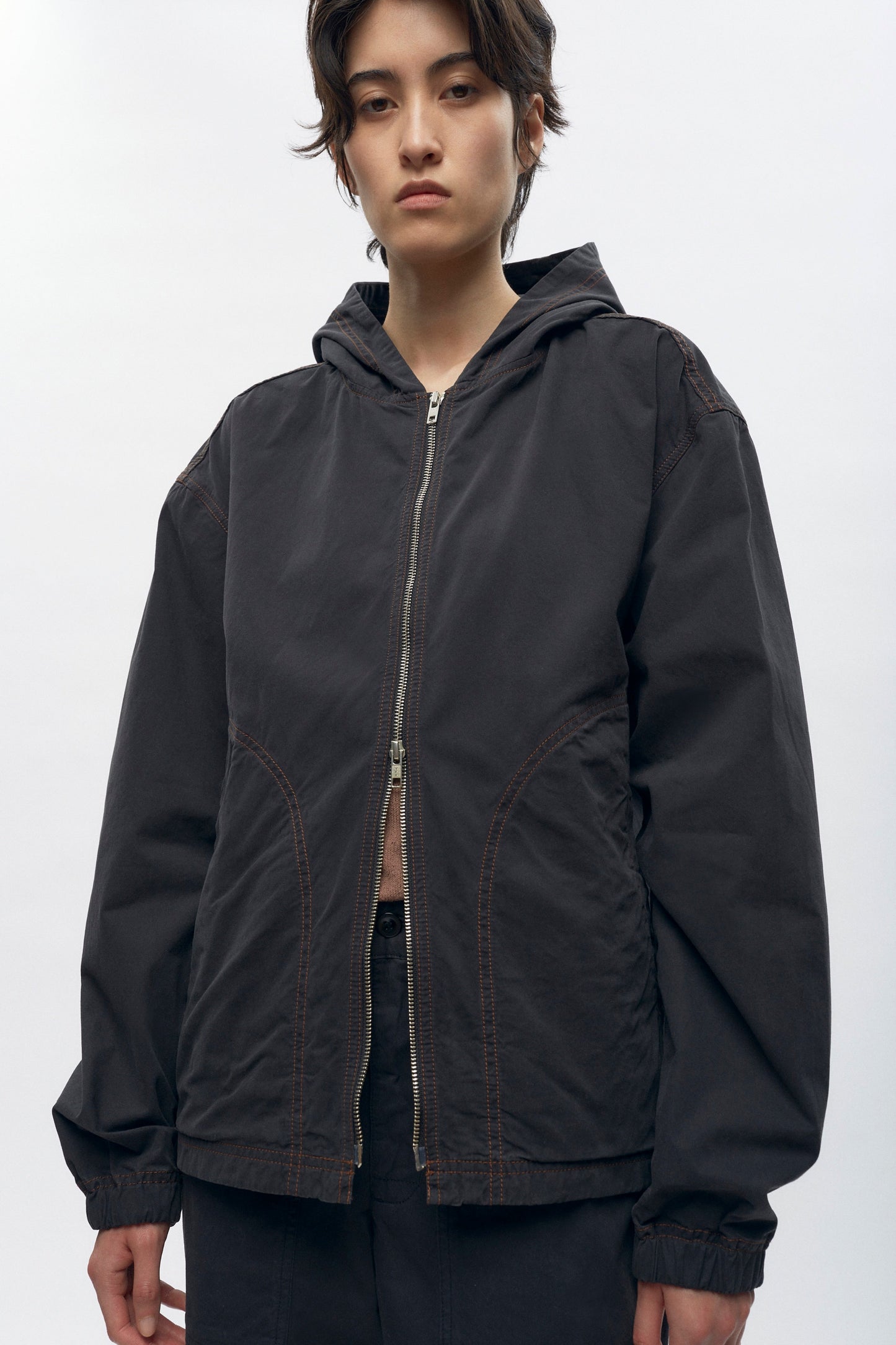 Tefnut Beach Hoodie in Black