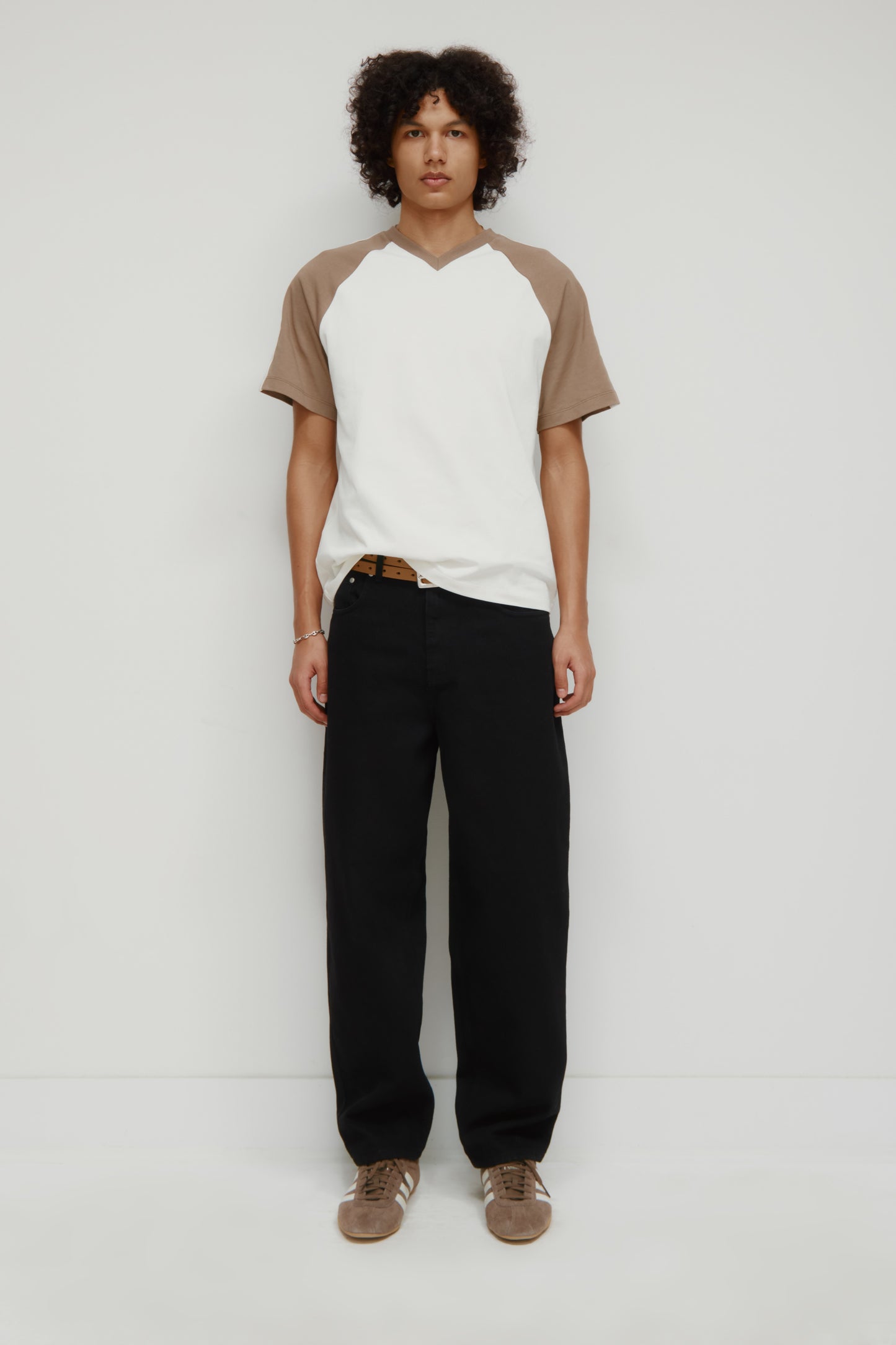 Unisex Antifit Denim in Black