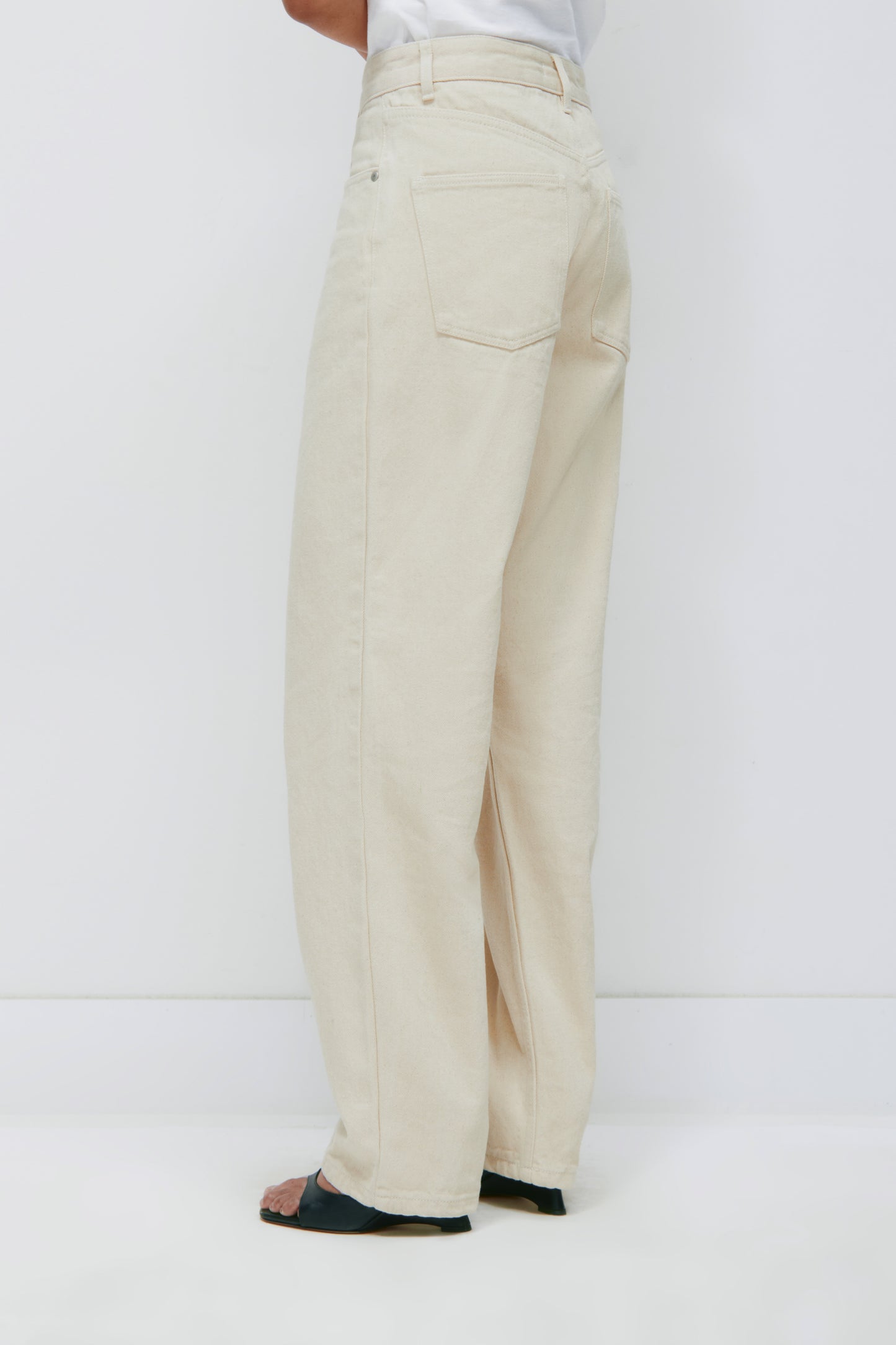 Unisex Antifit Denim in Natural