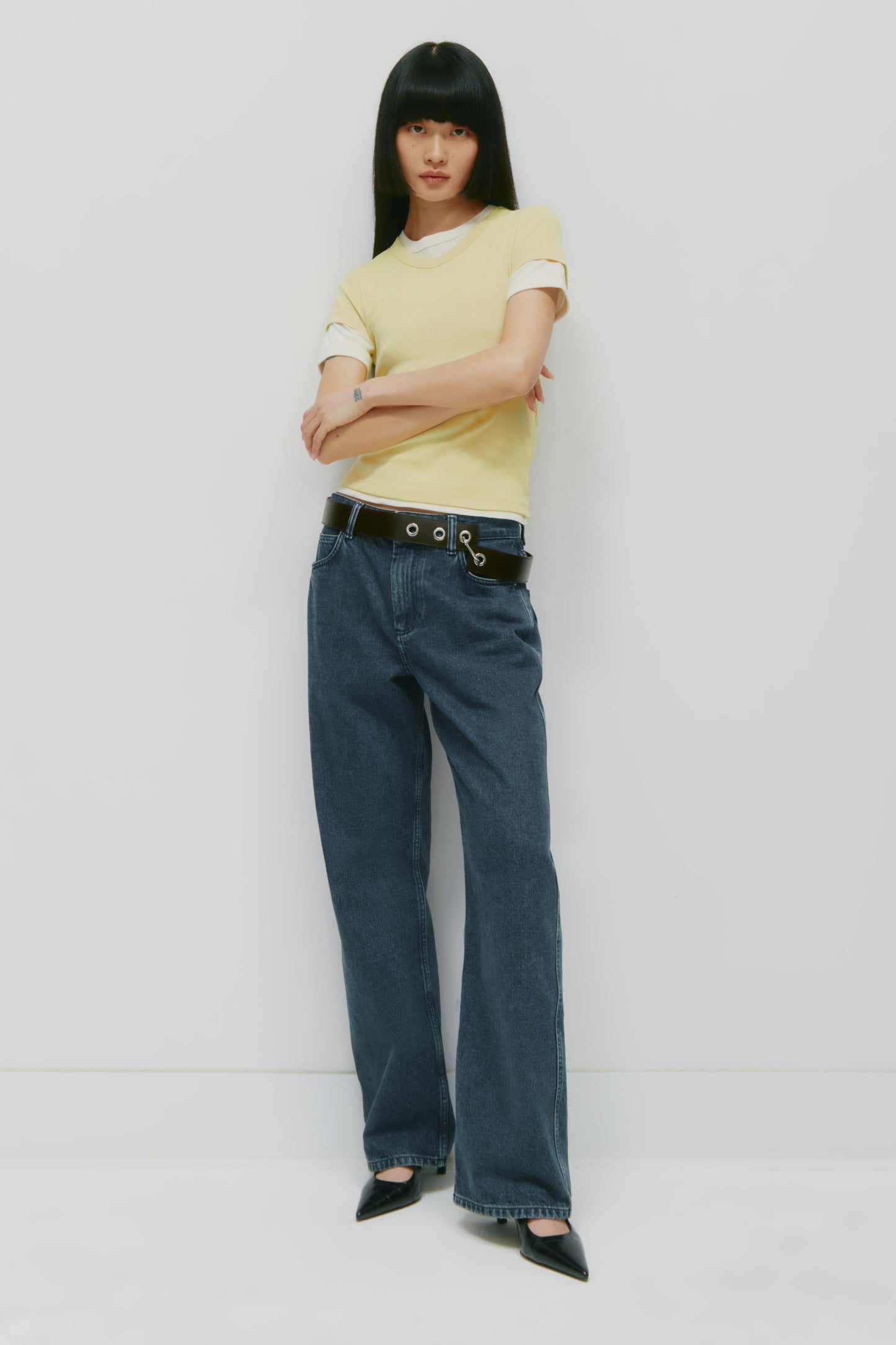 Women's High V-neck Tee in Sorbet