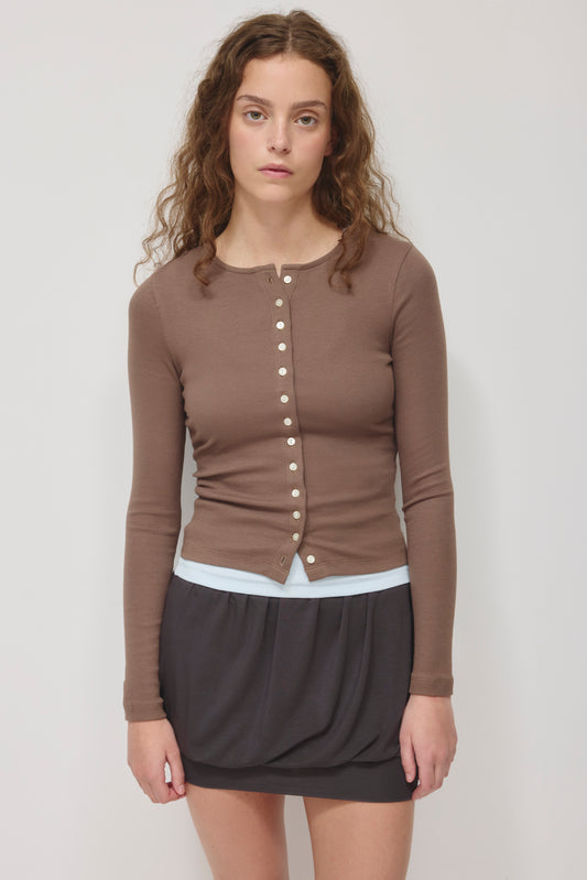 Women's Crew Neck Cardigan in Bark