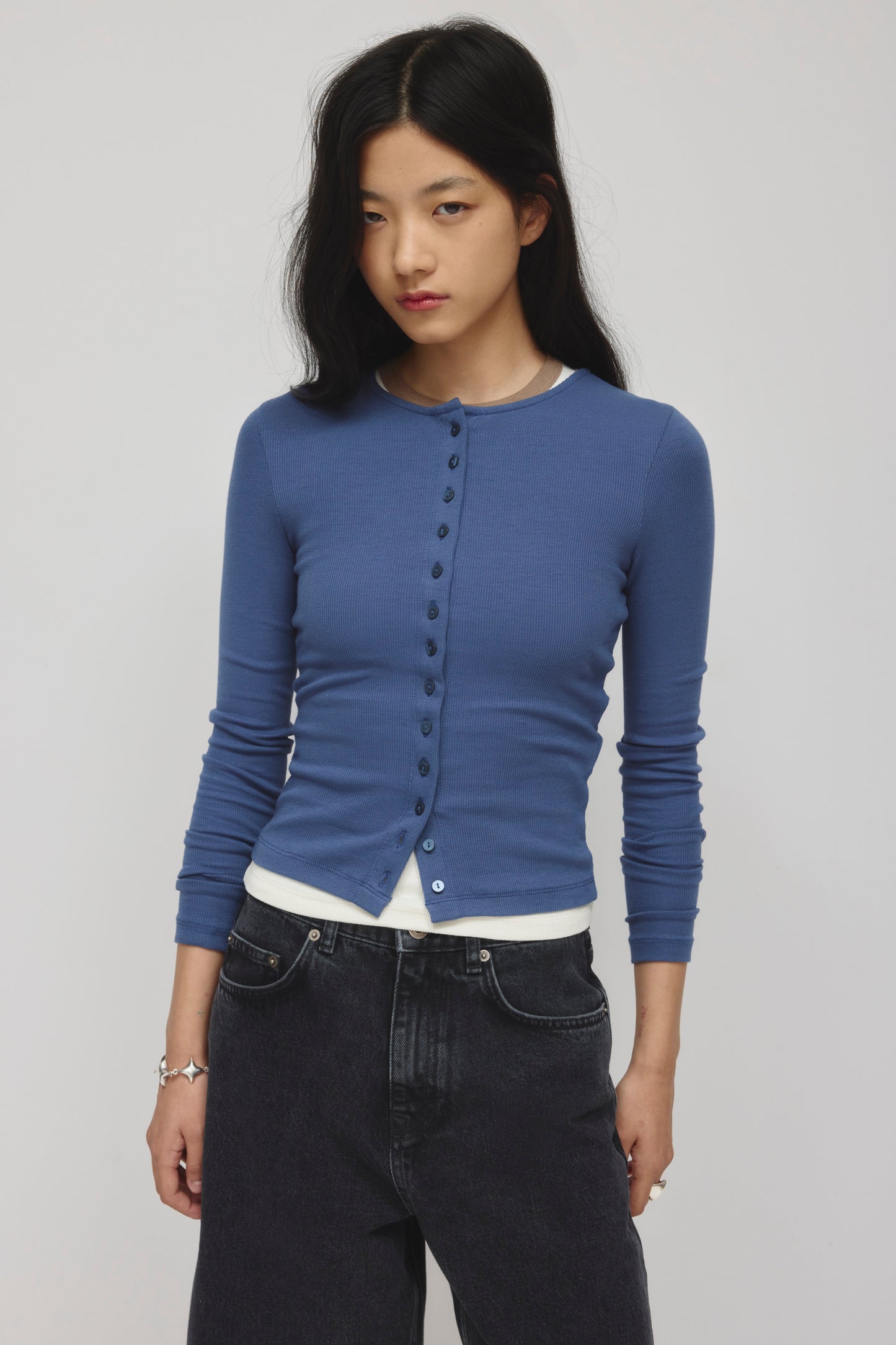 Women's Crew Neck Cardigan in Dark Indigo