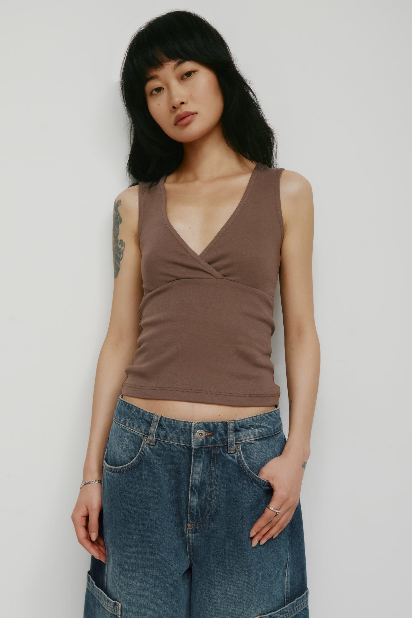 Women's Crossover Tank in Bark