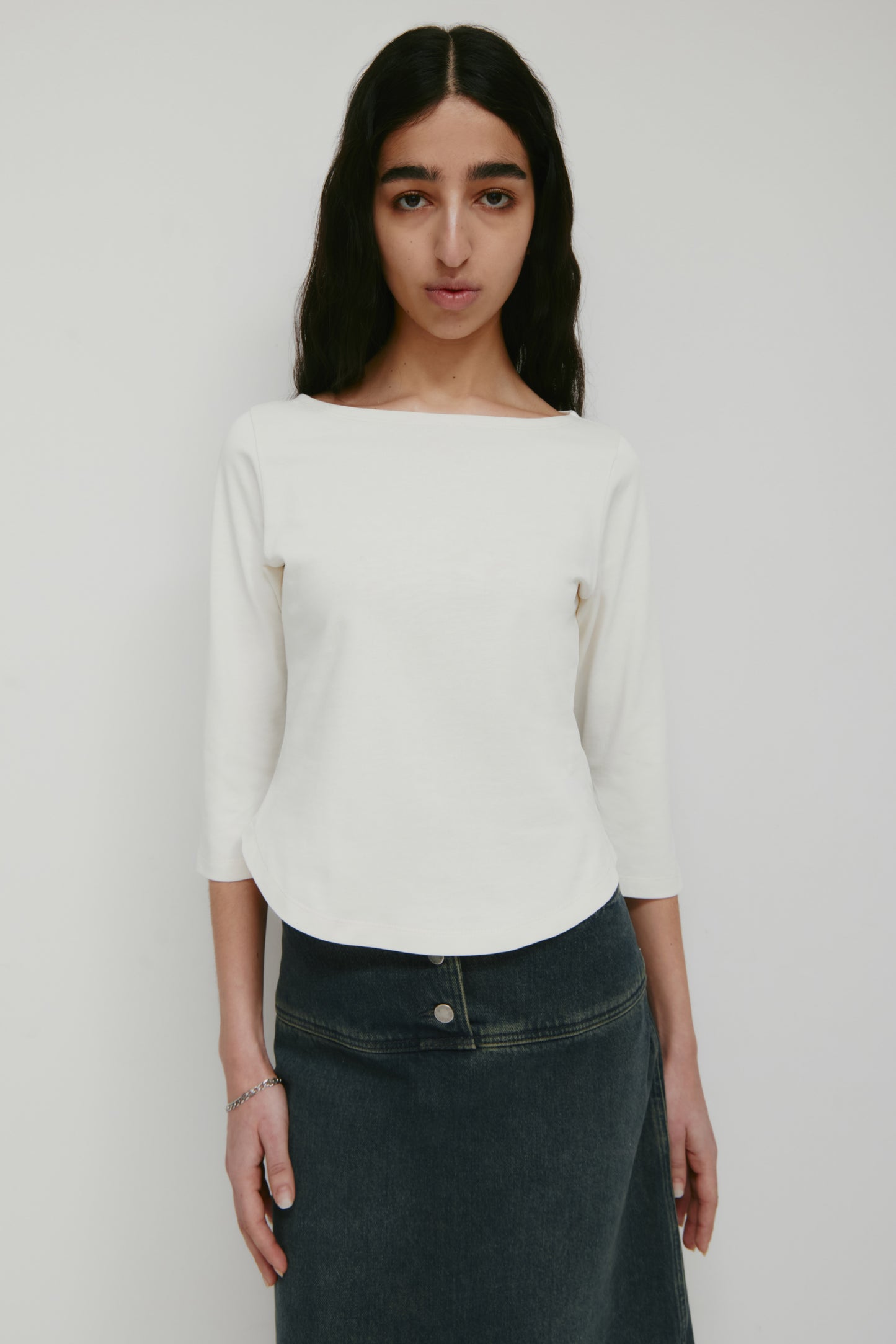 Women's Curved Hem 3/4 Sleeve in Marshmallow