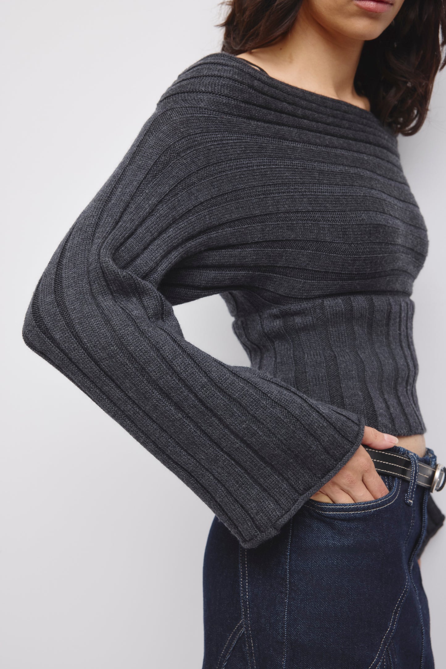 Women's Elina Convertible Sweater in Black Melange