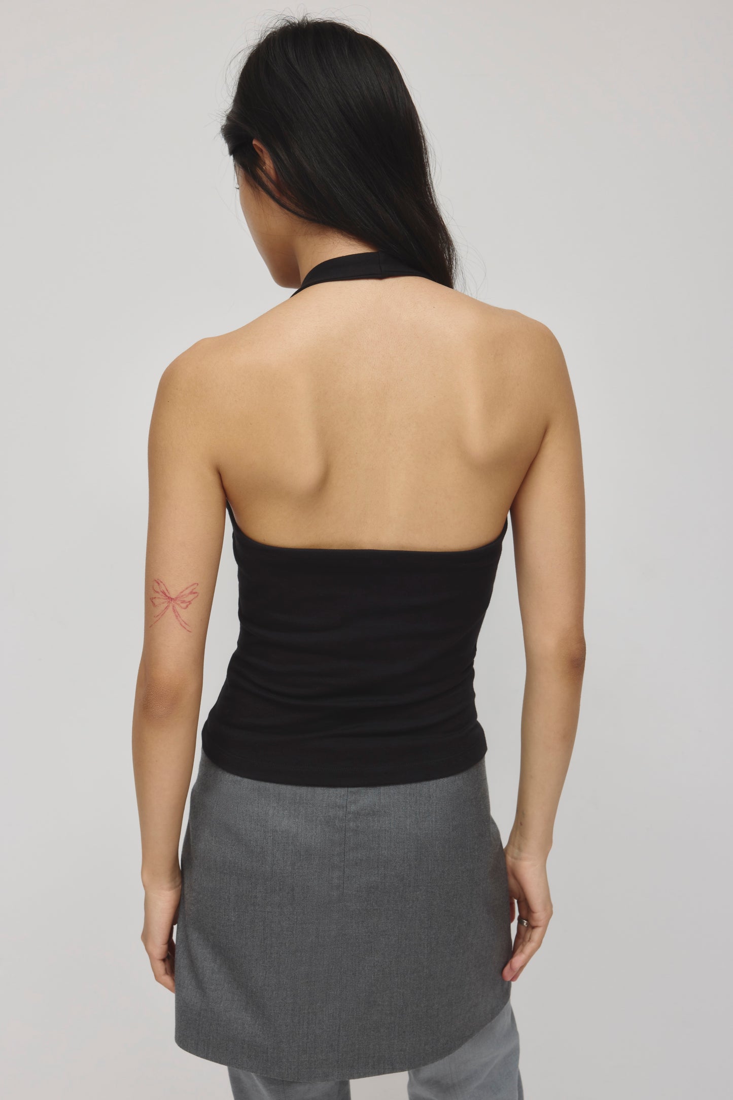 Women's Layn Infinity Halter in Black