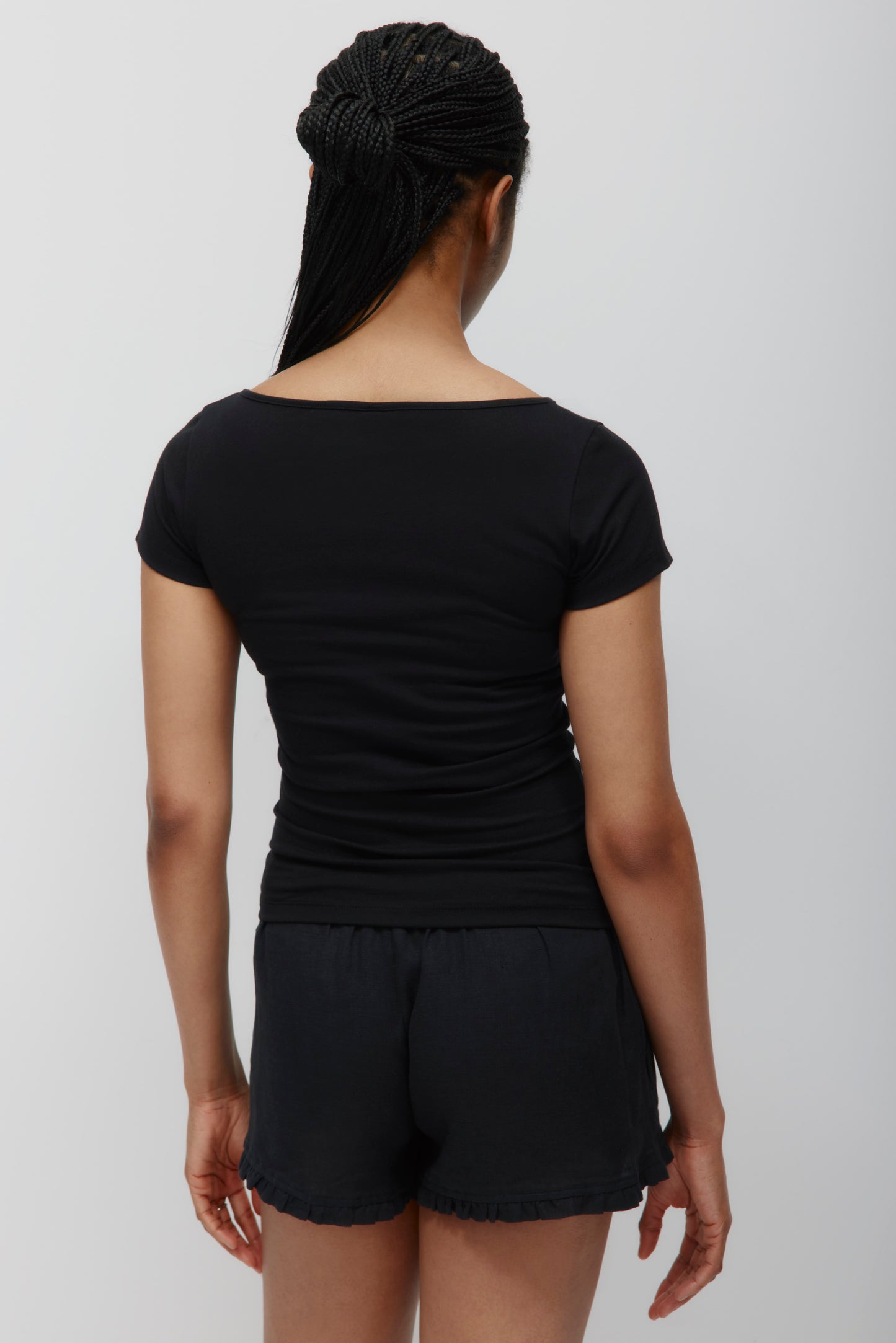 Women's Layn Keyhole Tee in Black