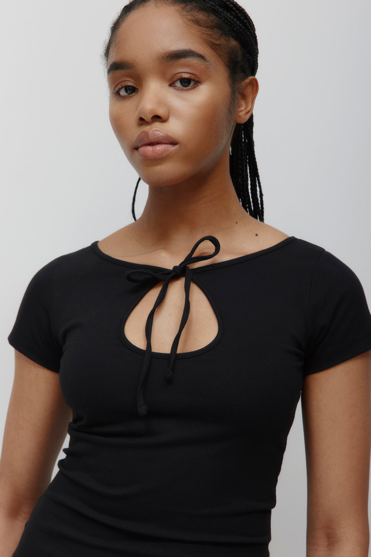 Women's Layn Keyhole Tee in Black