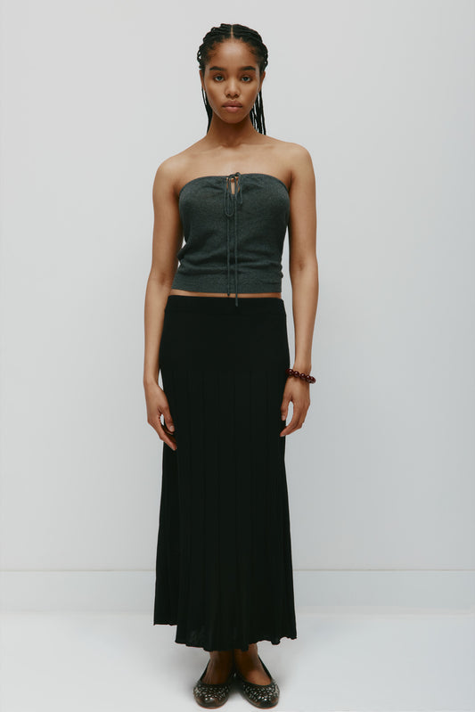 Women's Mesh Skirt in Black