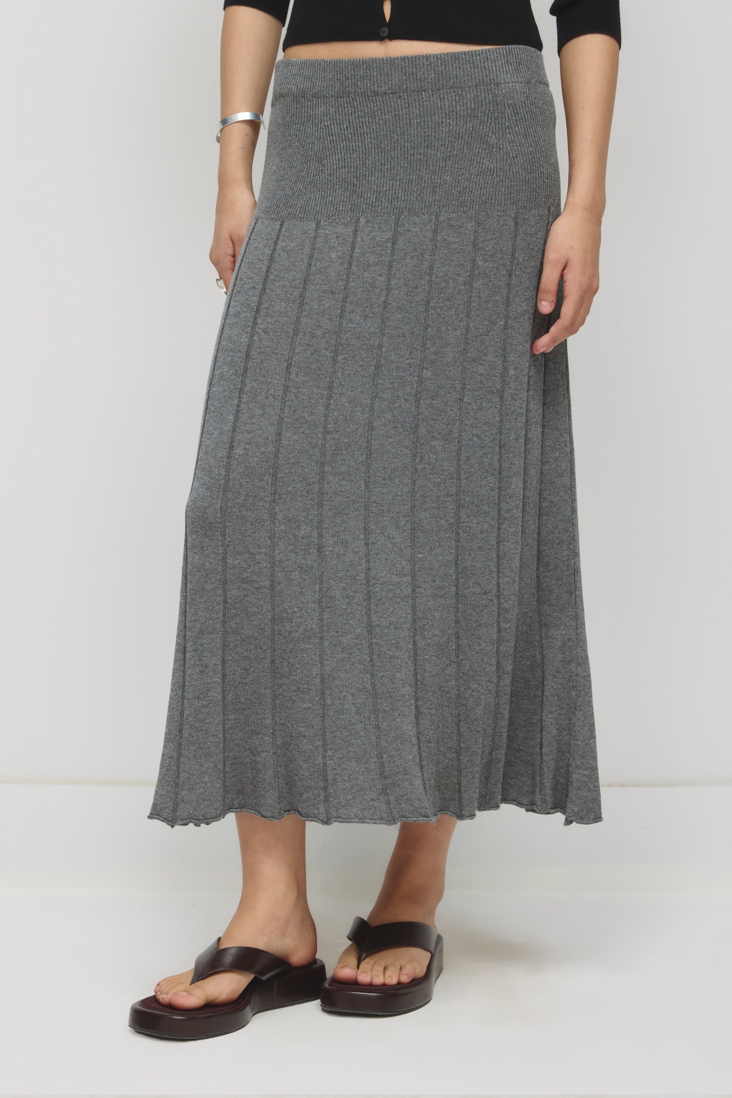 Women's Mesh Skirt in Charcoal