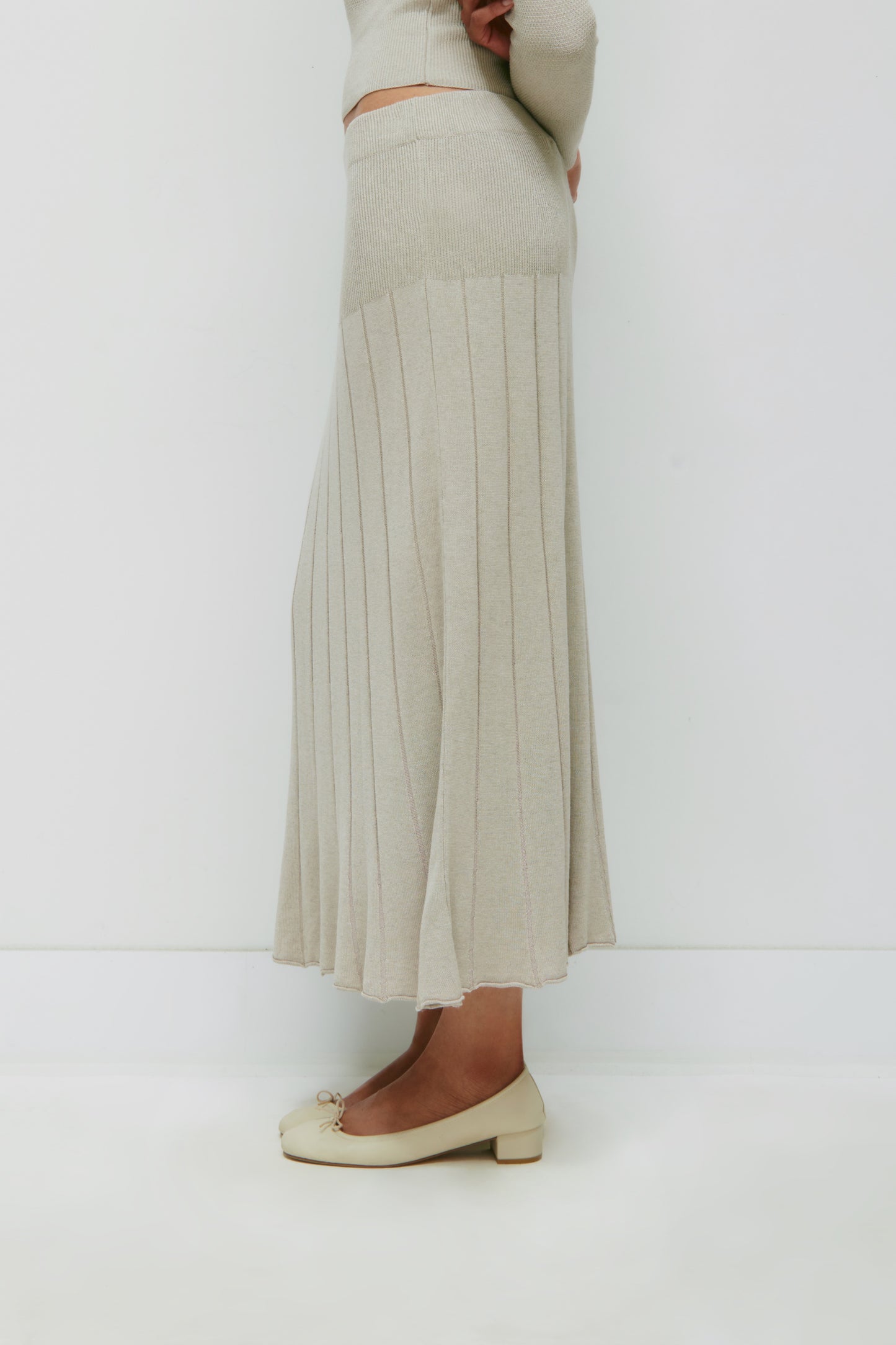 Women's Mesh Skirt in Lino