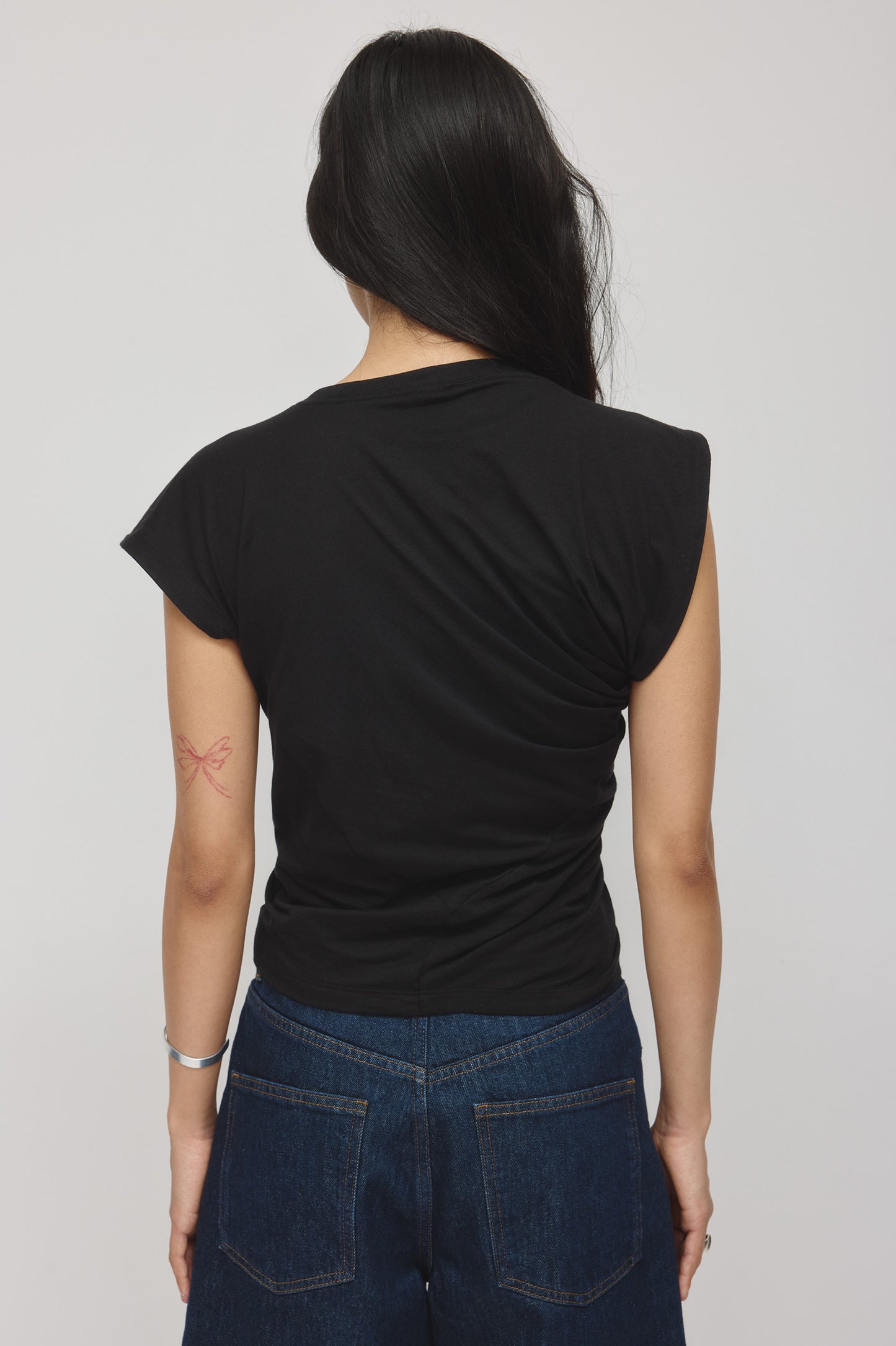 Women's Mina Twisted Tee in Black