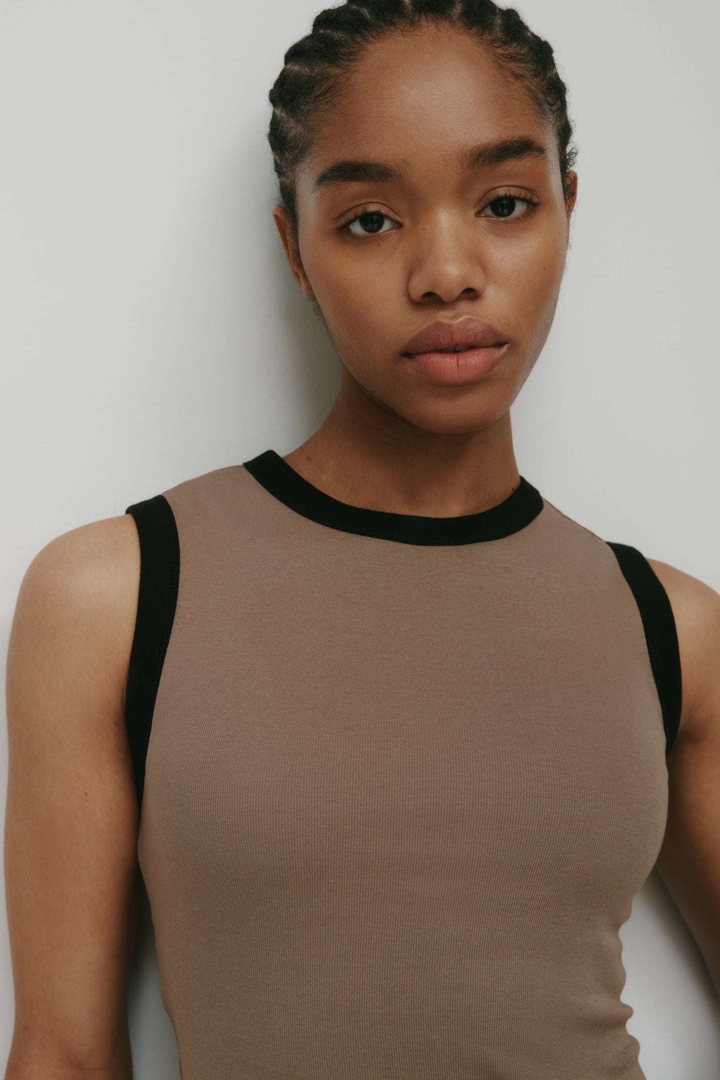Women's Muscle Tank in Taupe/Black