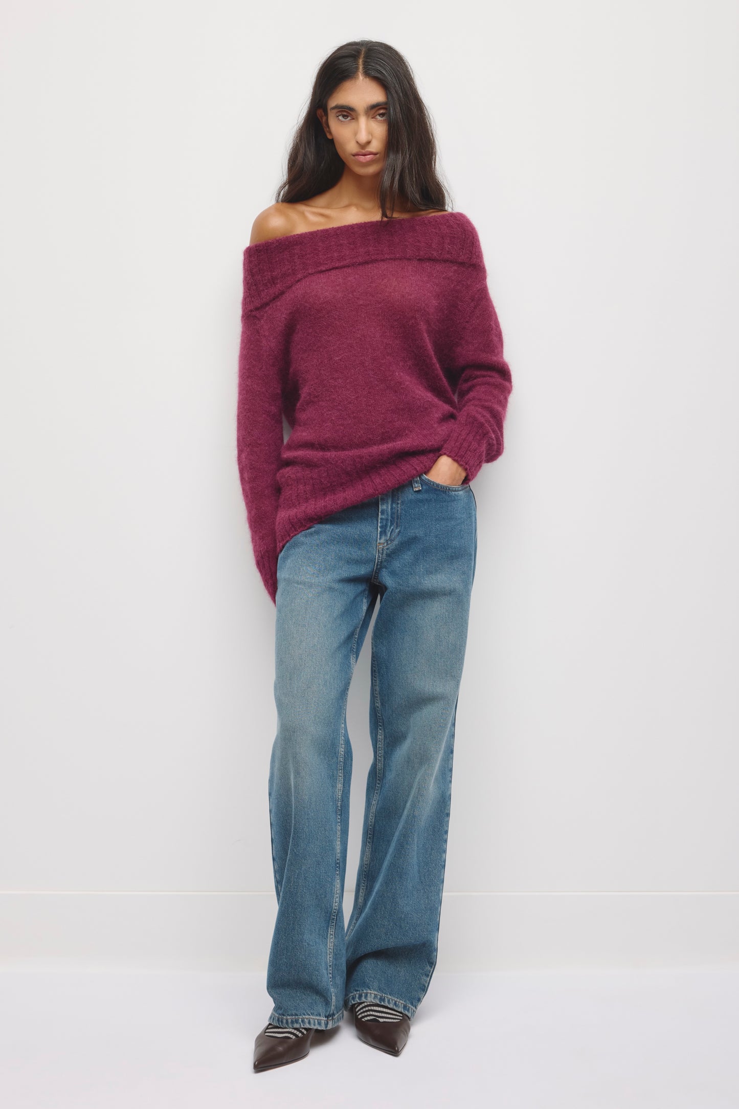 Women's Noor Convertible Cowl Sweater in Tawny Port