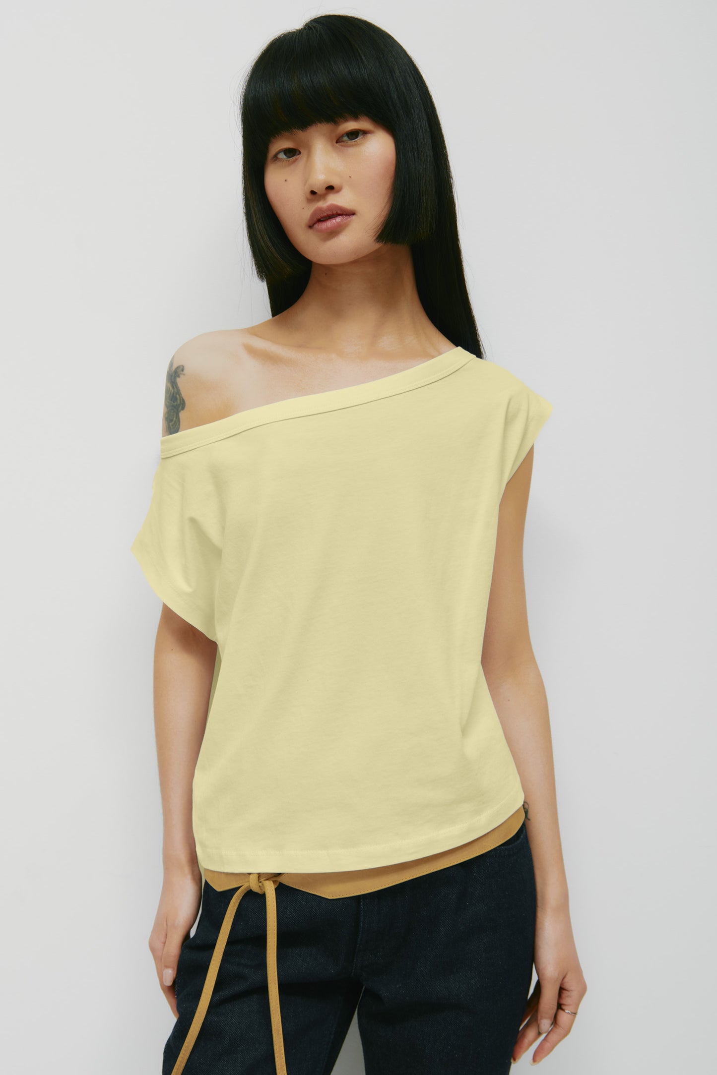 Women's Off Shoulder Tee in Sorbet