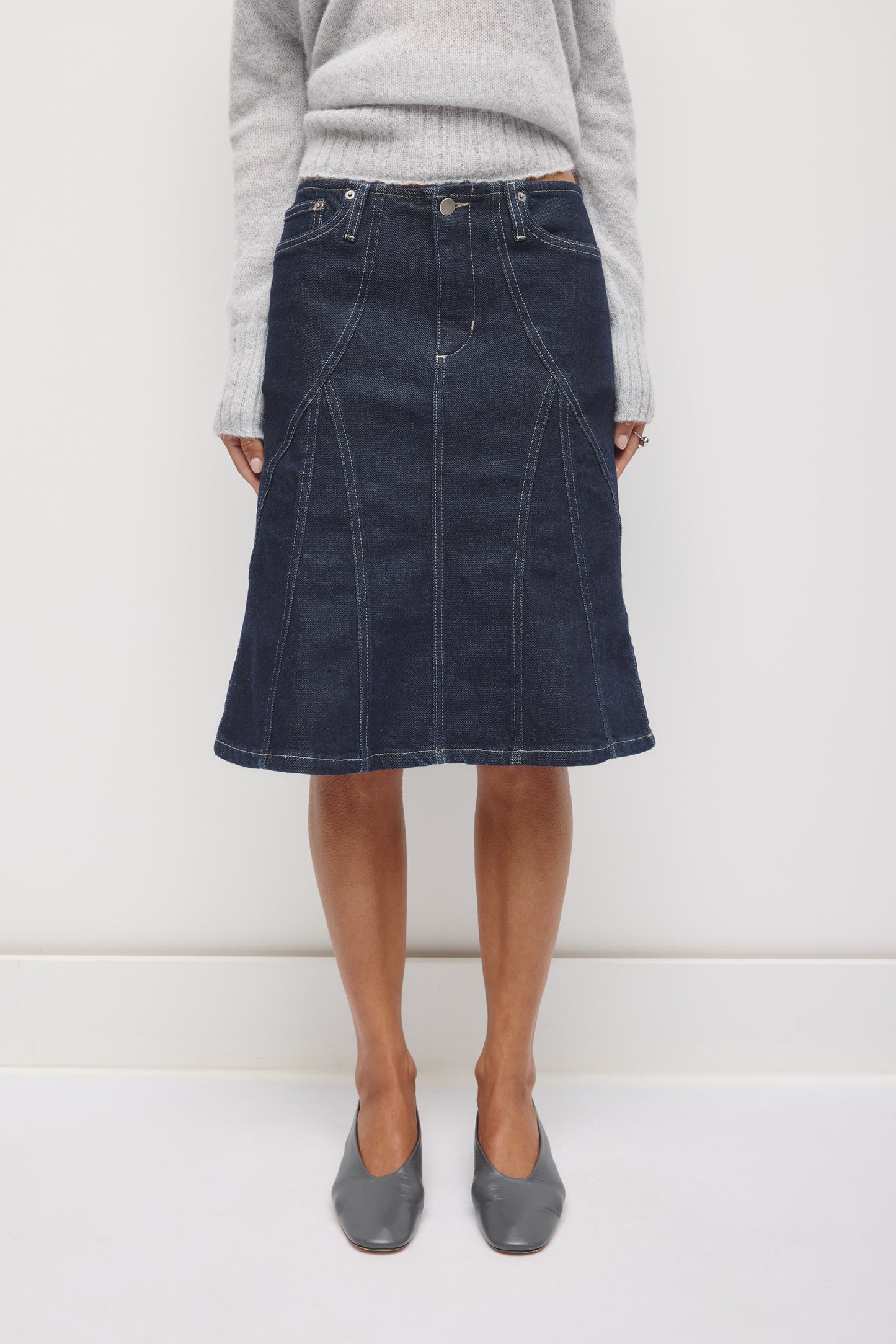 Women's Rafi Denim Kickout Skirt in Rinse