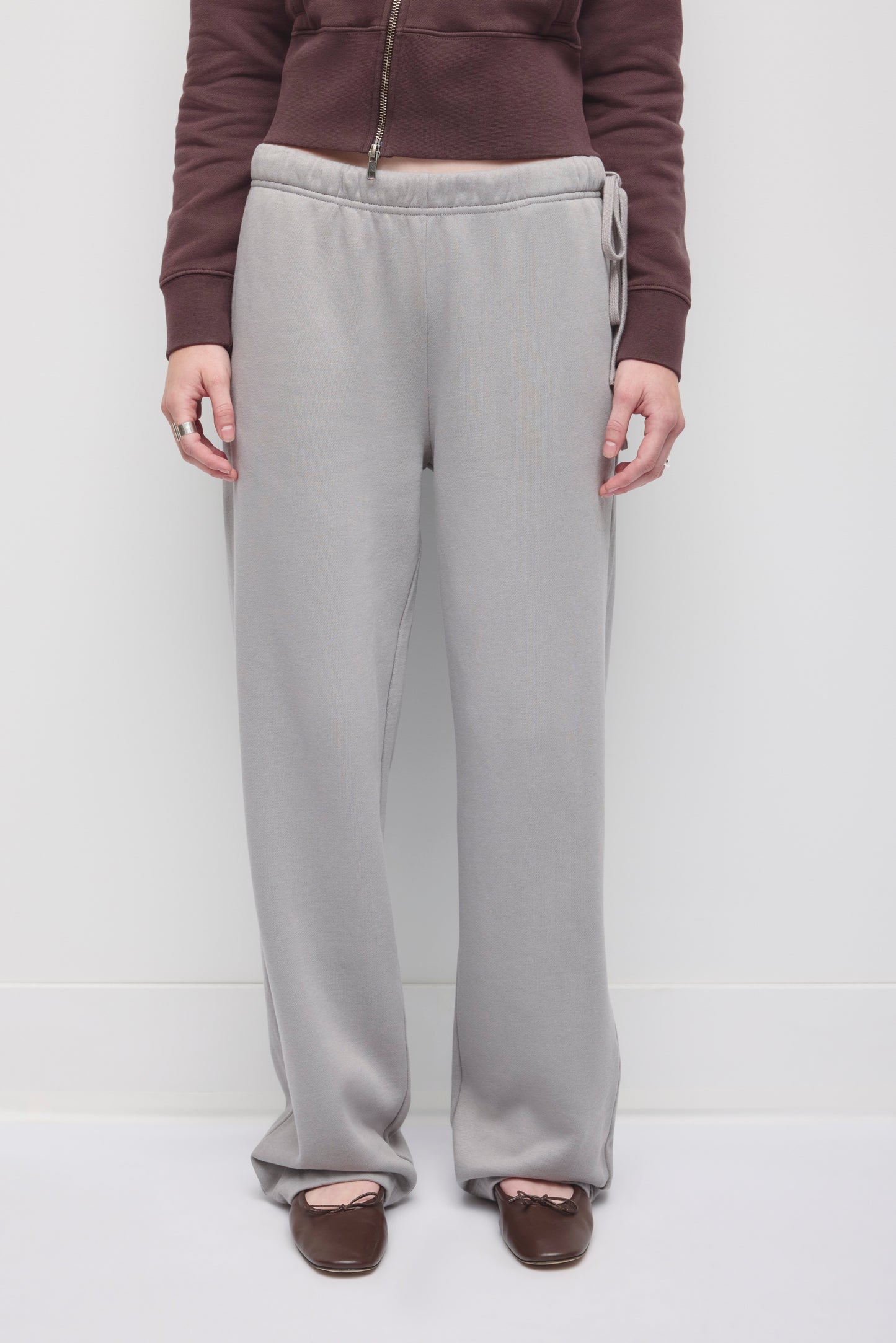 Women's Side Tie Sweatpant in Gypsum